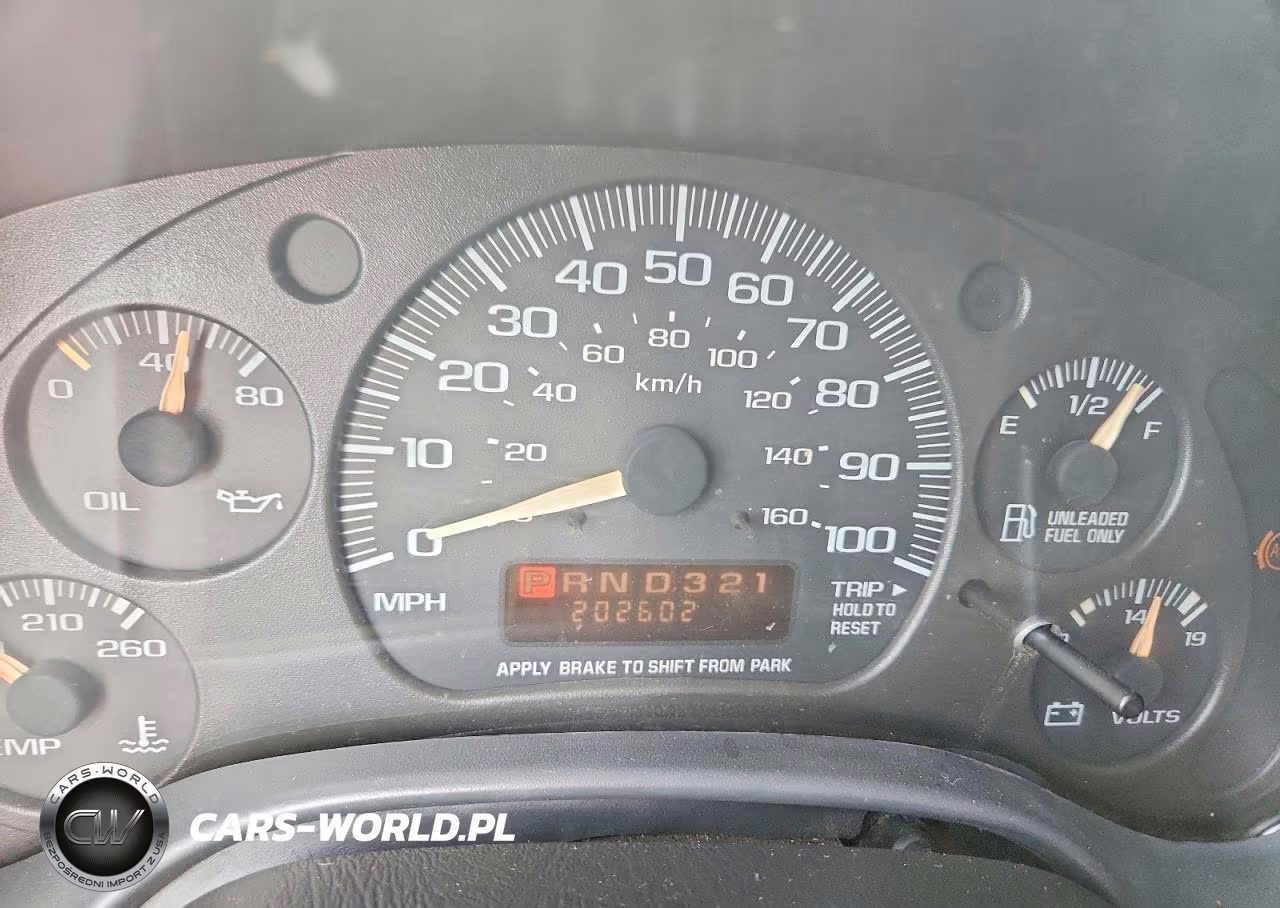 2002 Chevrolet Express G3500 VIN:1GAHG39RX21205820 - 9