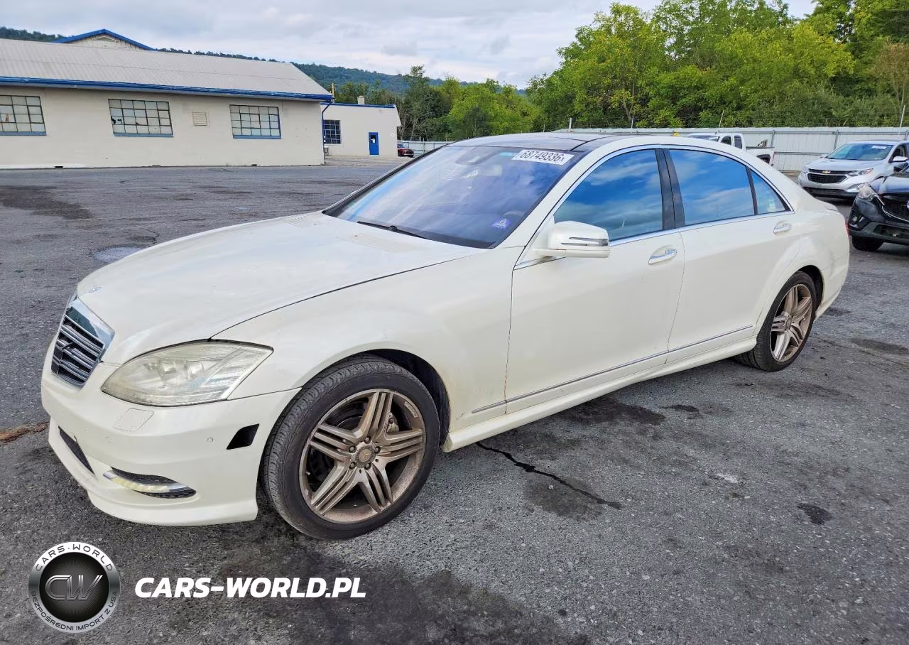 2013 Mercedes-Benz S 550 4Matic
