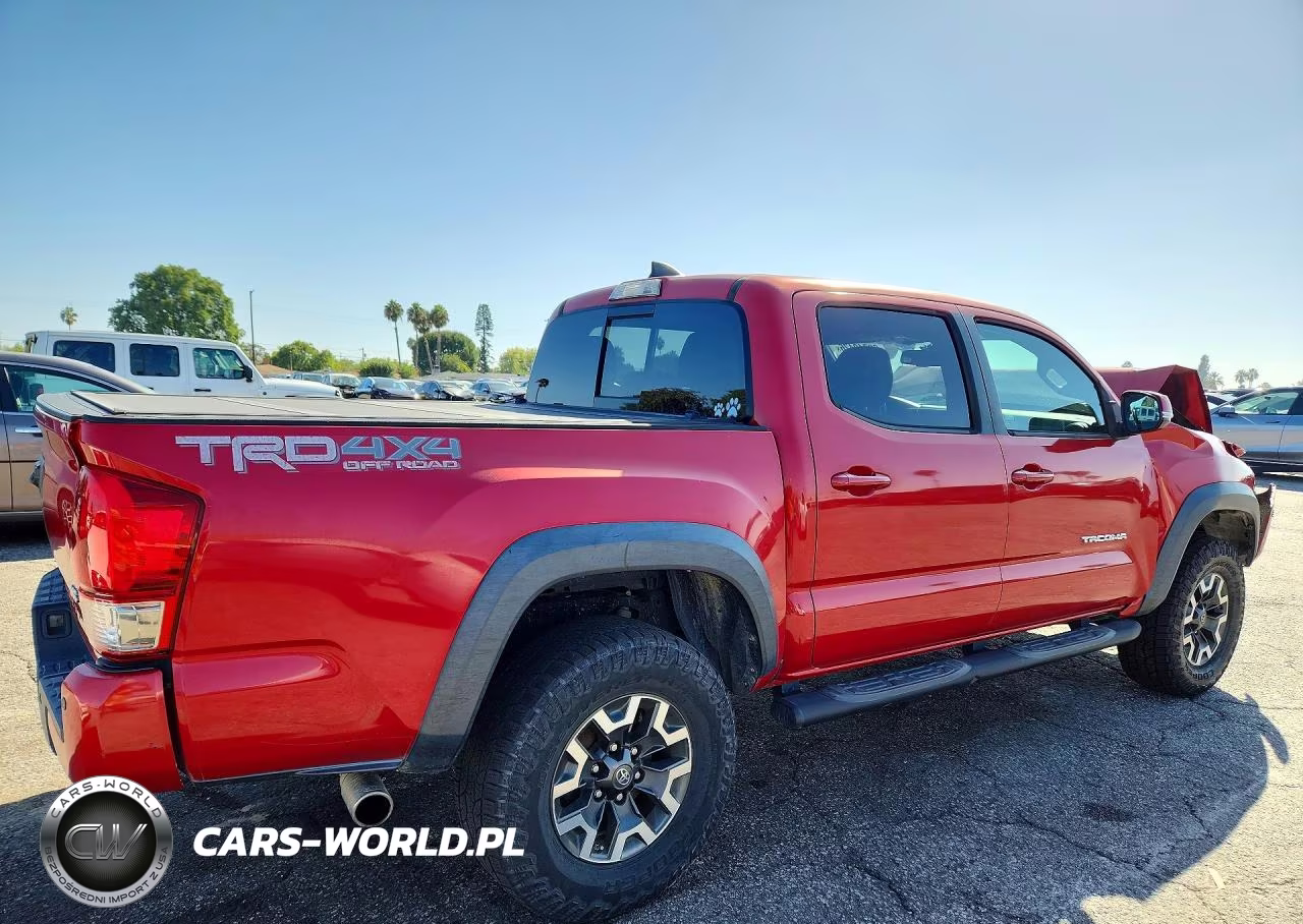 2017 Toyota Tacoma Trd Off-Road VIN:3TMCZ5AN6HM101546 - 3