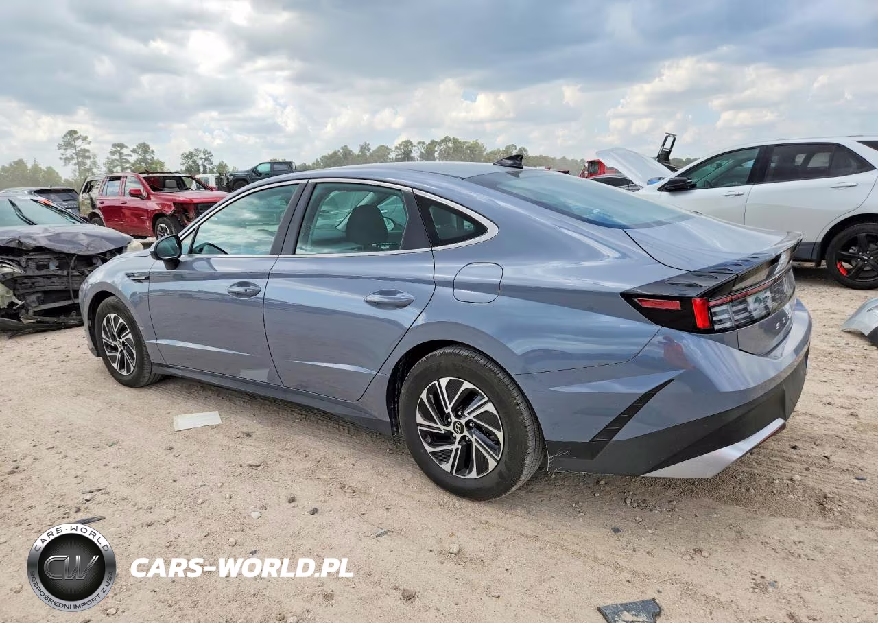 2026 Hyundai Sonata Hybrid Blue VIN:KMHL24JJ2TA145444 - 2