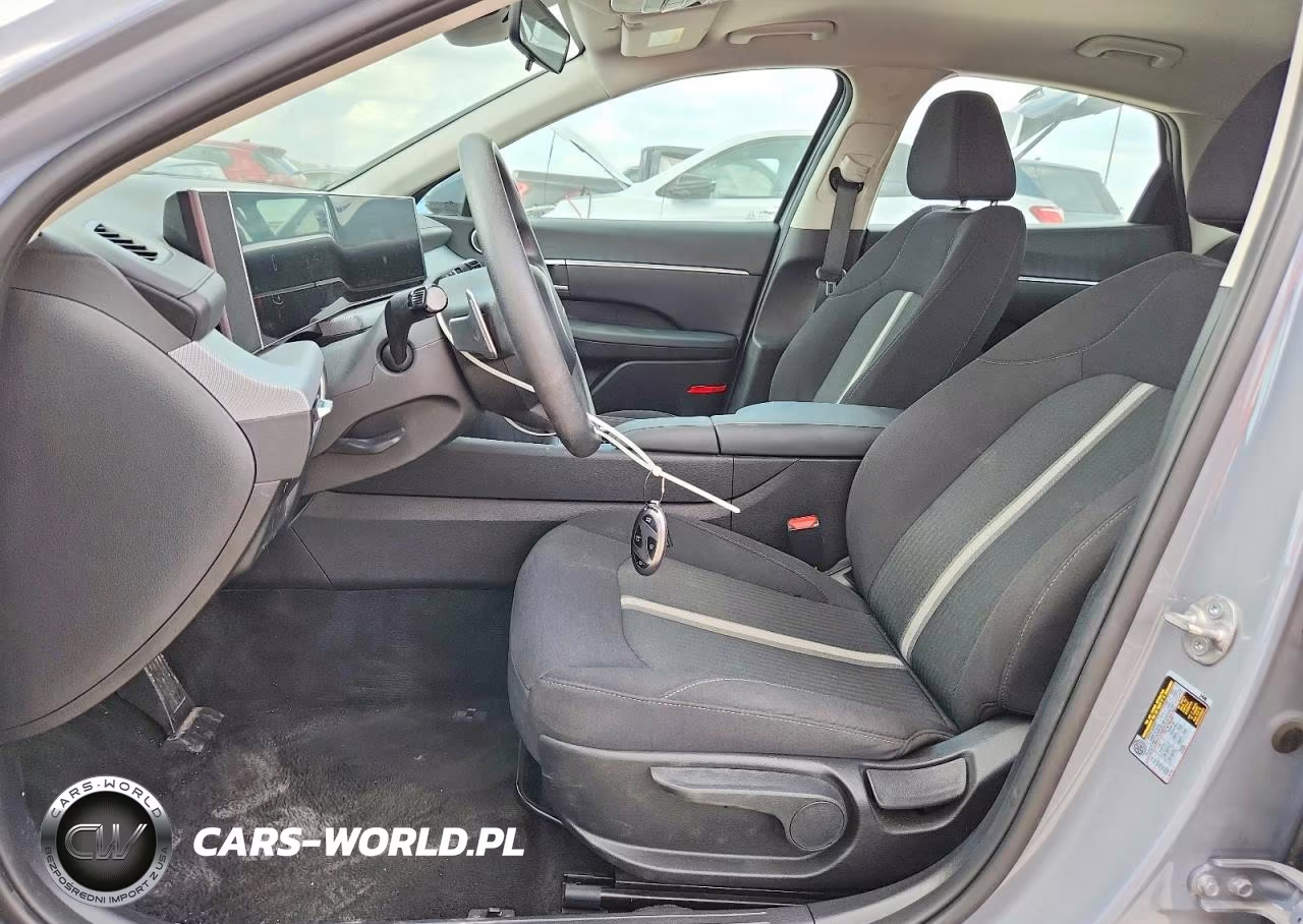 2026 Hyundai Sonata Hybrid Blue VIN:KMHL24JJ2TA145444 - 7