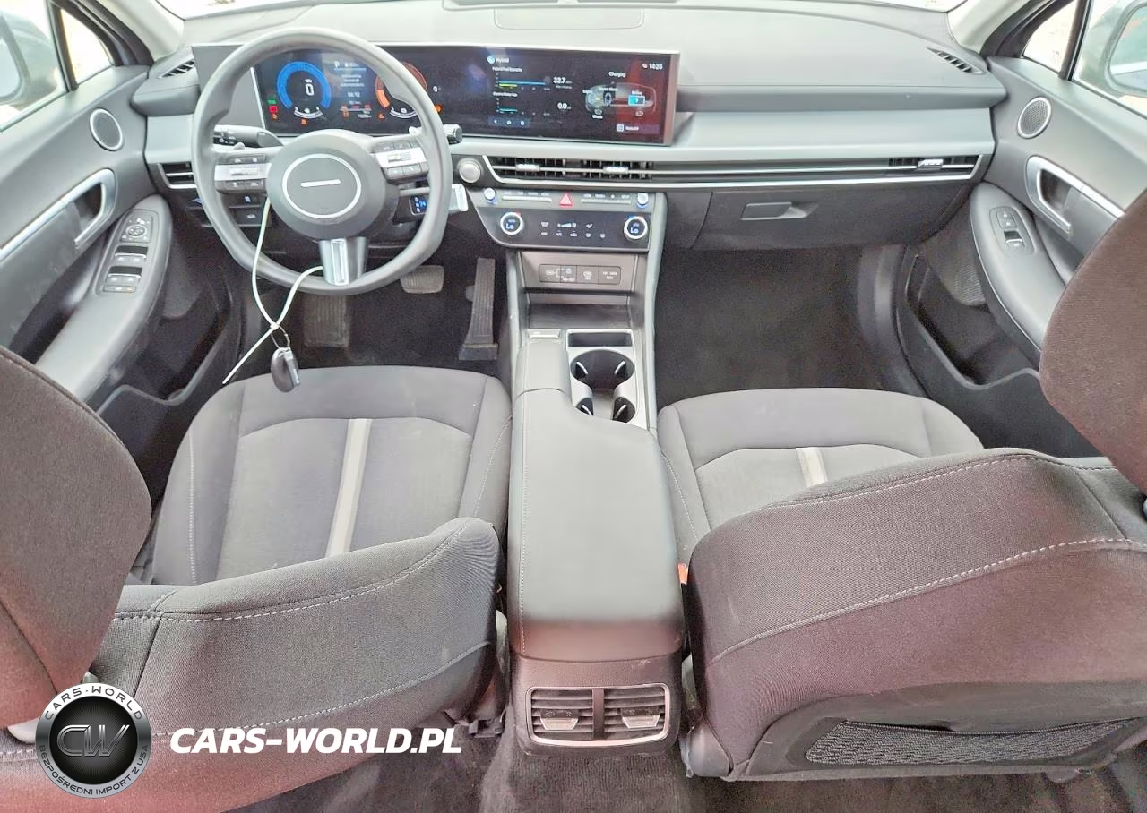 2026 Hyundai Sonata Hybrid Blue VIN:KMHL24JJ2TA145444 - 8