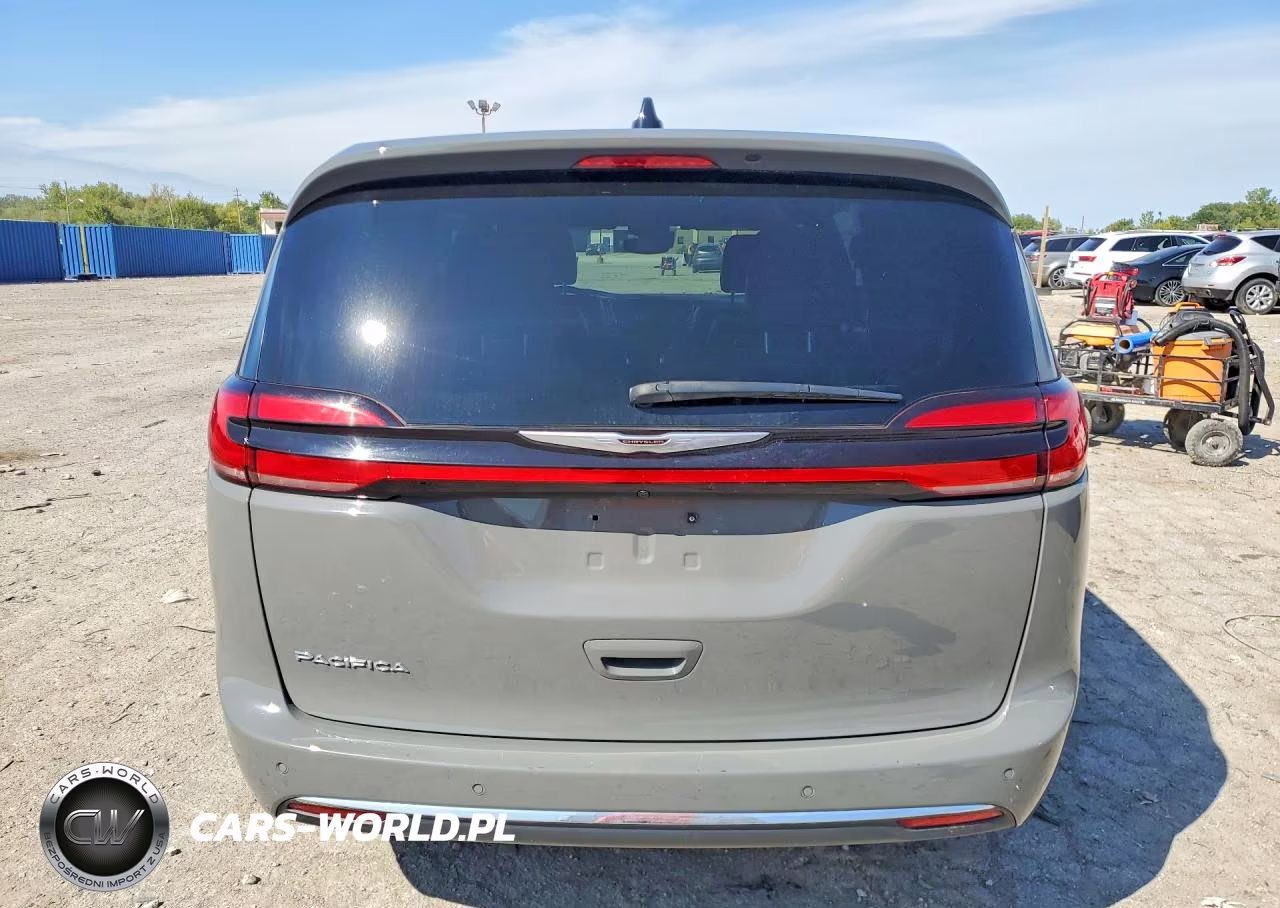 2025 Chrysler Pacifica Select VIN:2C4RC1BG3SR554916 - 6