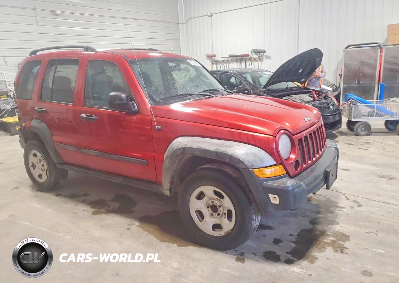 2007 Jeep Liberty Sport VIN:1J4GL48K67W647345 - 4