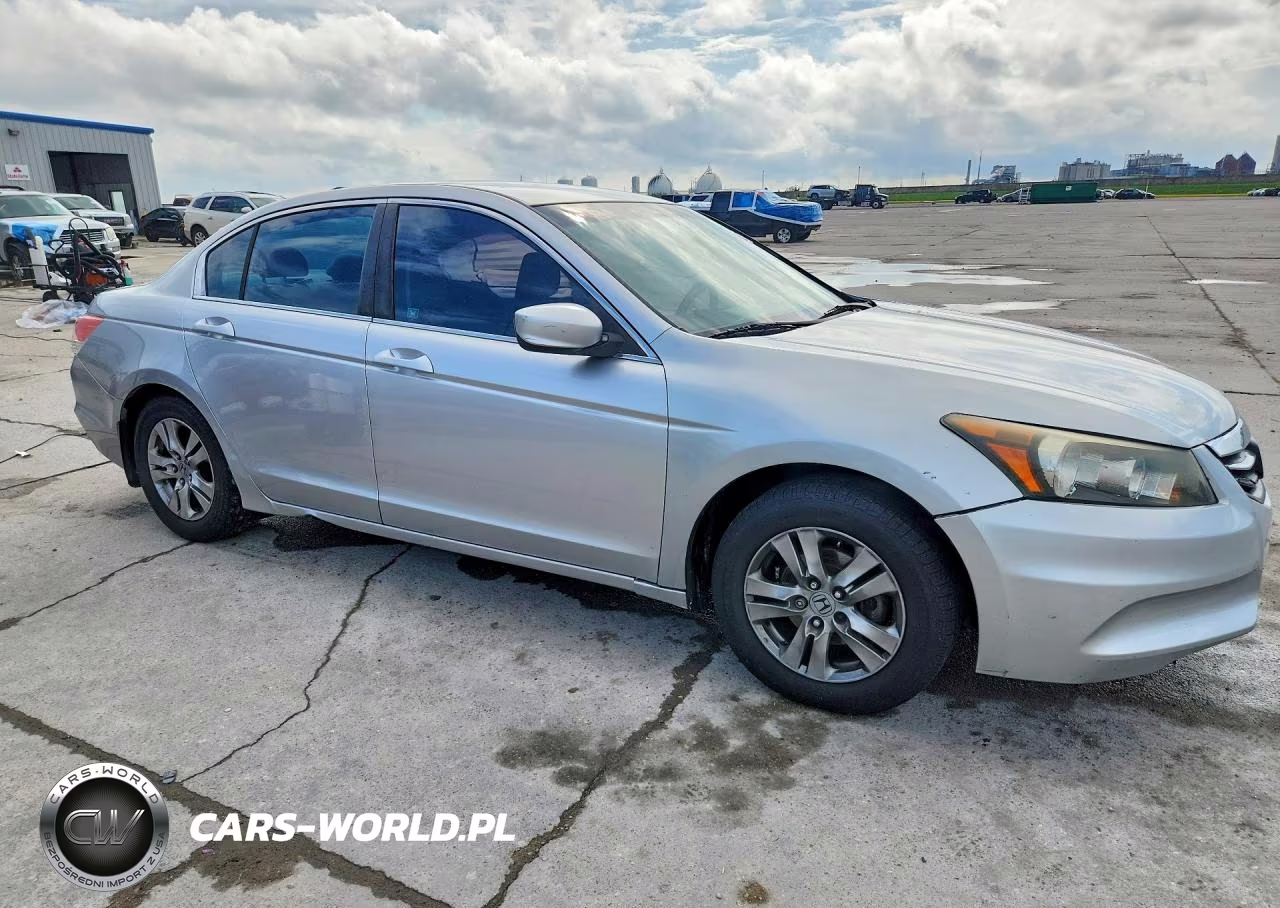 2011 Honda Accord Lxp VIN:1HGCP2F4XBA108378 - 4