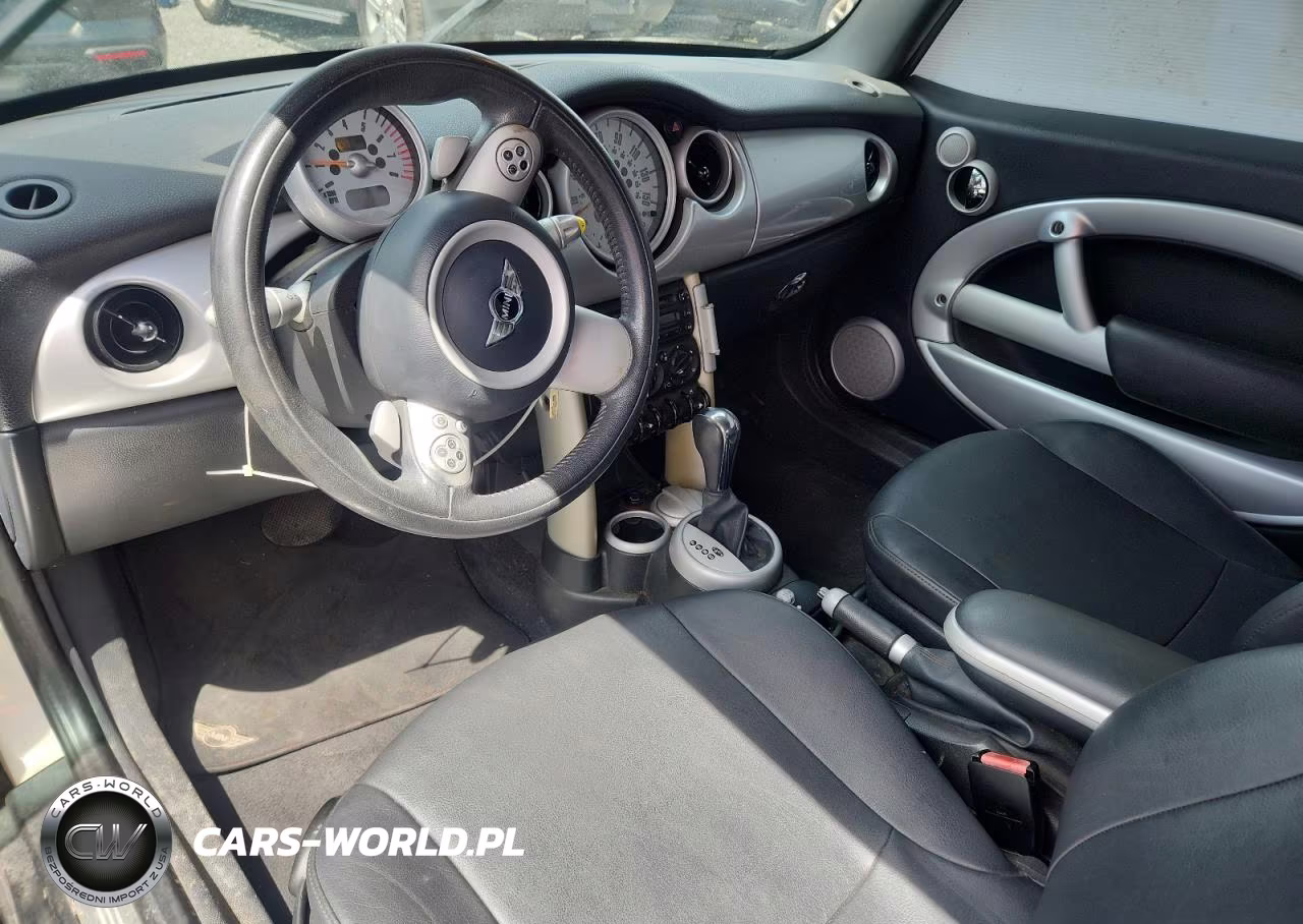 2008 Mini Cooper VIN:WMWRF33538TG19264 - 8