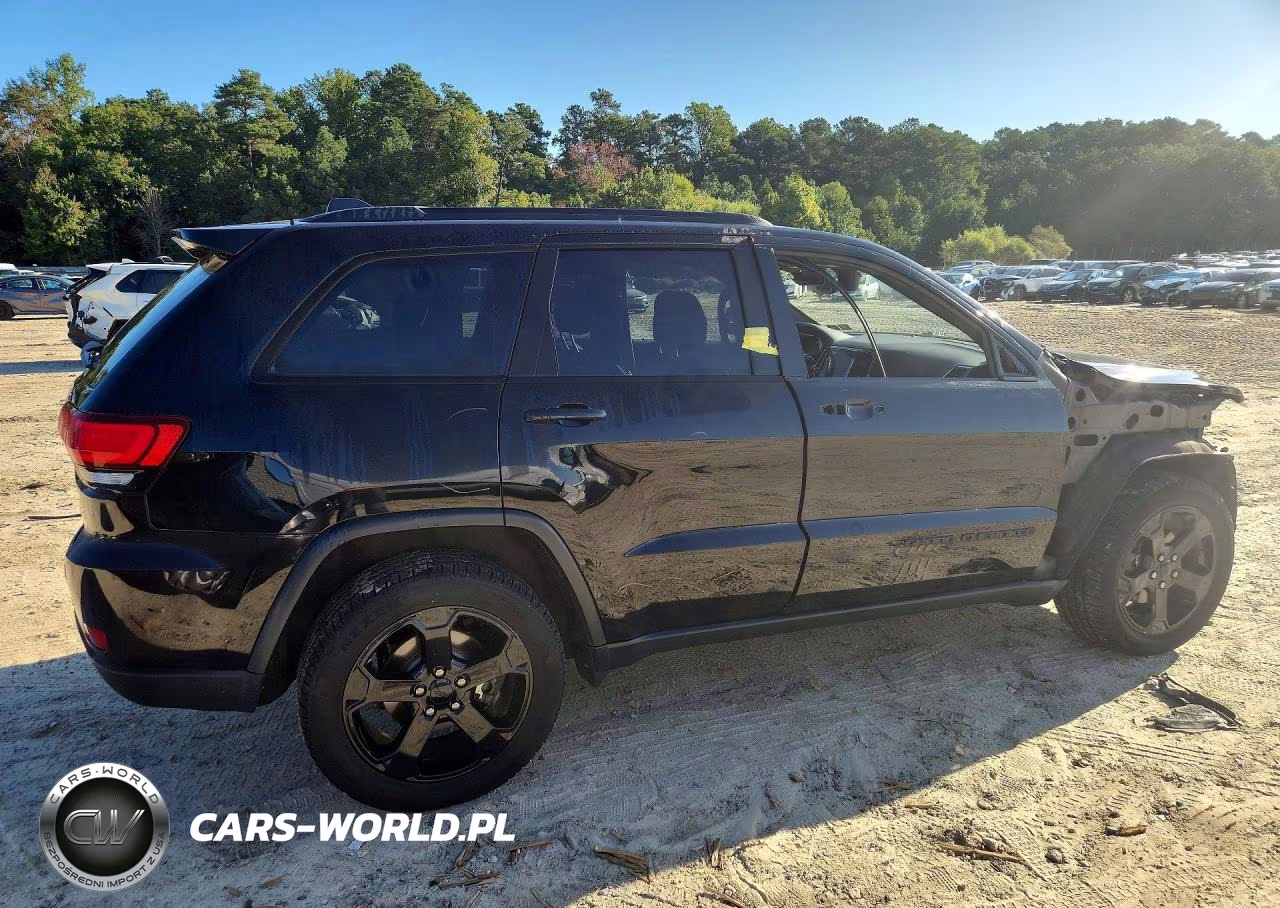 2019 Jeep Grand Cherokee Laredo VIN:1C4RJFAG8KC641644 - 3