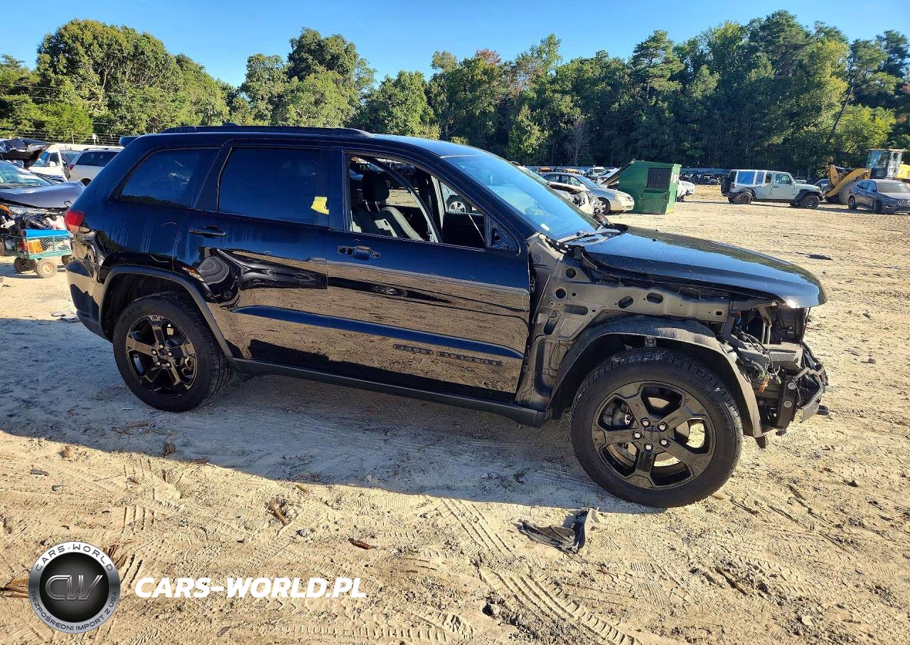 2019 Jeep Grand Cherokee Laredo VIN:1C4RJFAG8KC641644 - 4