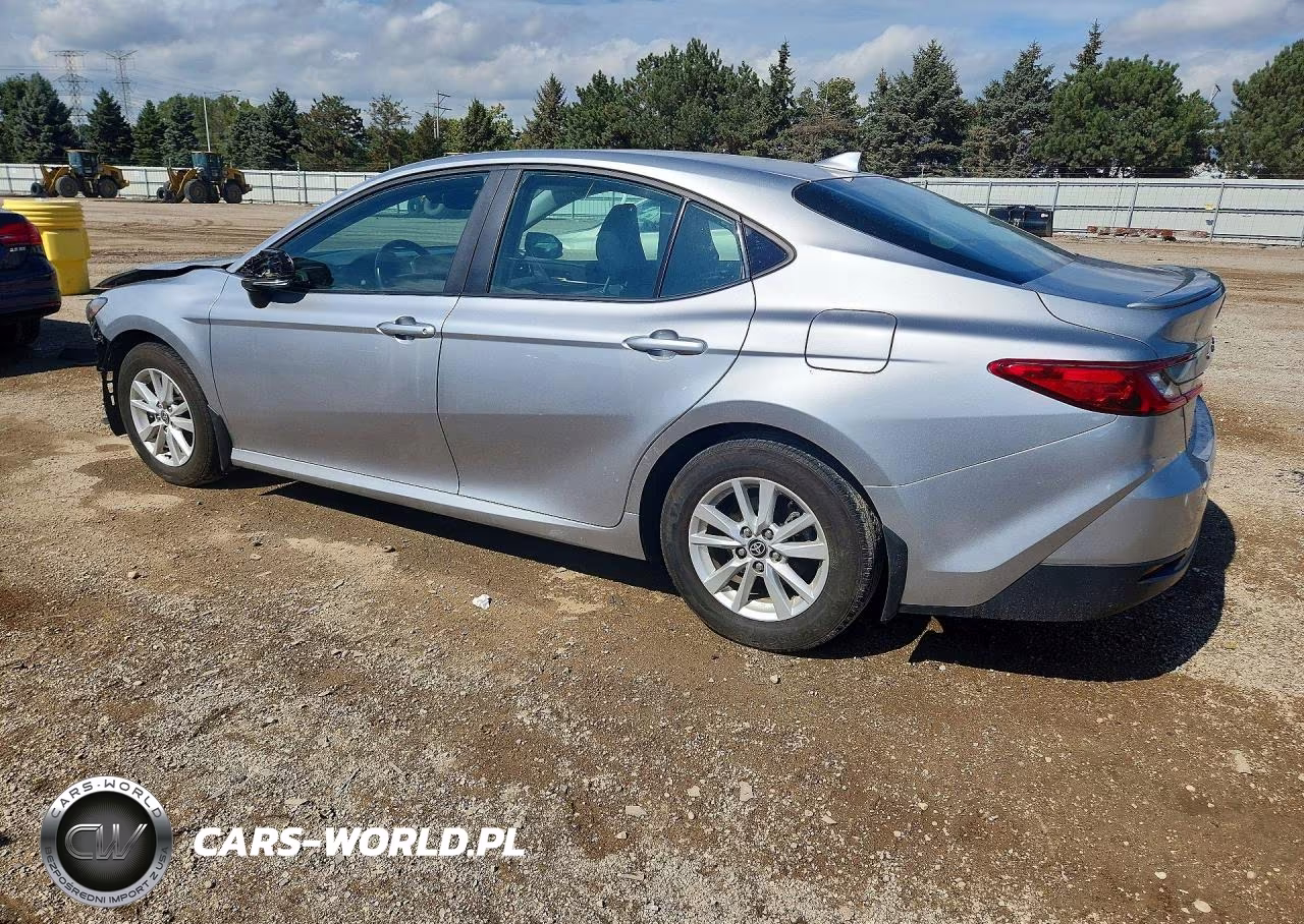 2025 Toyota Camry Le VIN:4T1DAACK0SU551246 - 2
