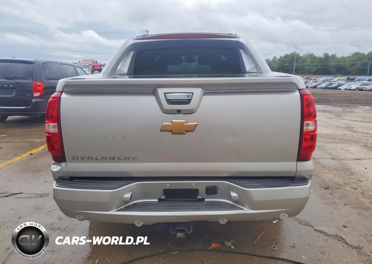 2013 Chevrolet Avalanche VIN:3GNMCGE05DG264365 - 6