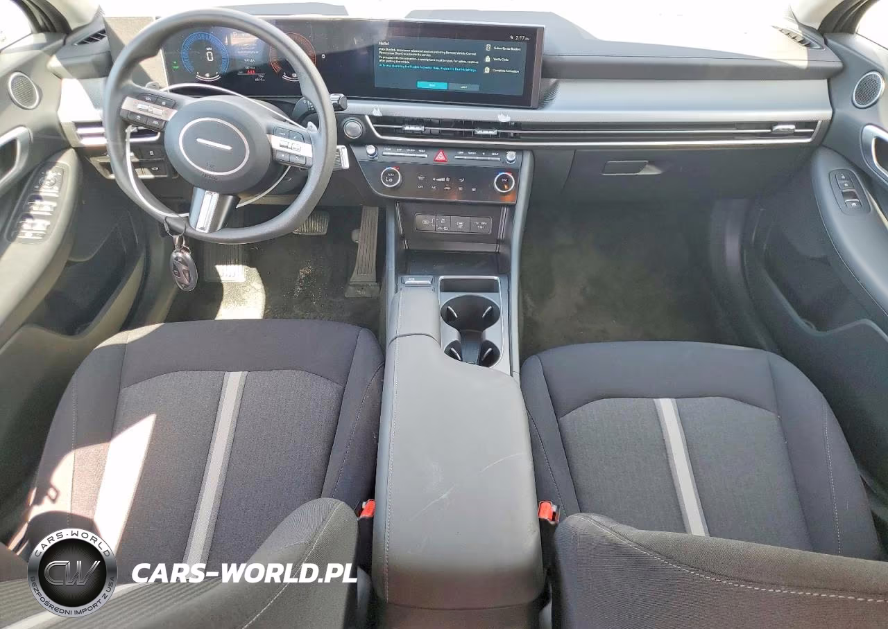 2026 Hyundai Sonata Hybrid Blue VIN:KMHL24JJ1TA167810 - 8