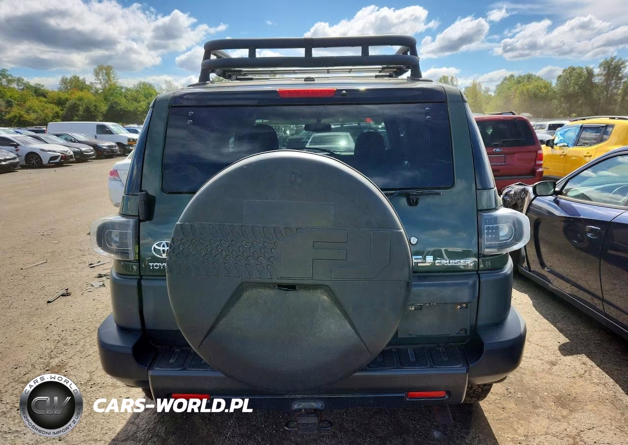 2011 Toyota Fj Cruiser Base VIN:JTEBU4BF6BK109295 - 6