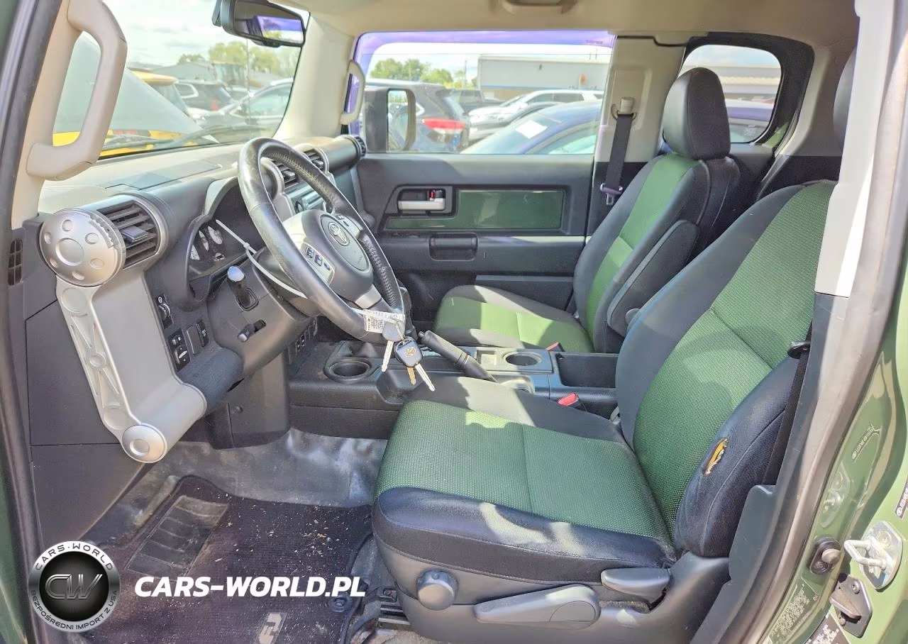 2011 Toyota Fj Cruiser Base VIN:JTEBU4BF6BK109295 - 7