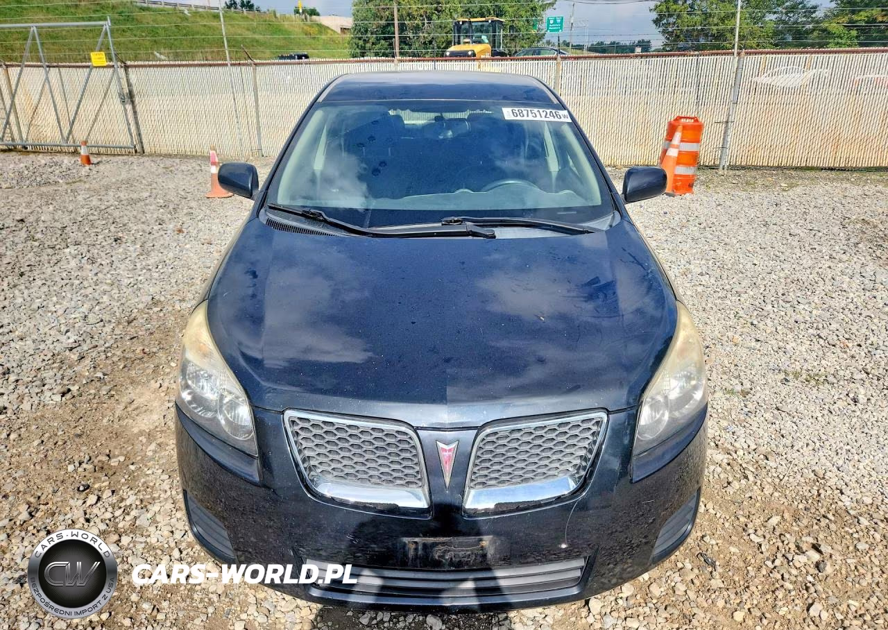 2010 Pontiac Vibe VIN:5Y2SP6E04AZ411219 - 5