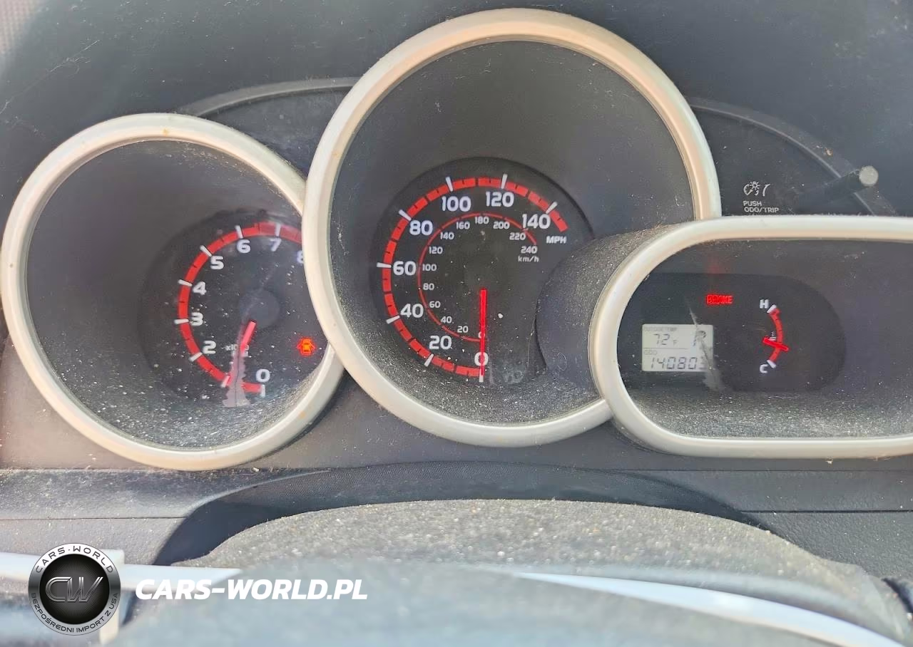 2010 Pontiac Vibe VIN:5Y2SP6E04AZ411219 - 9