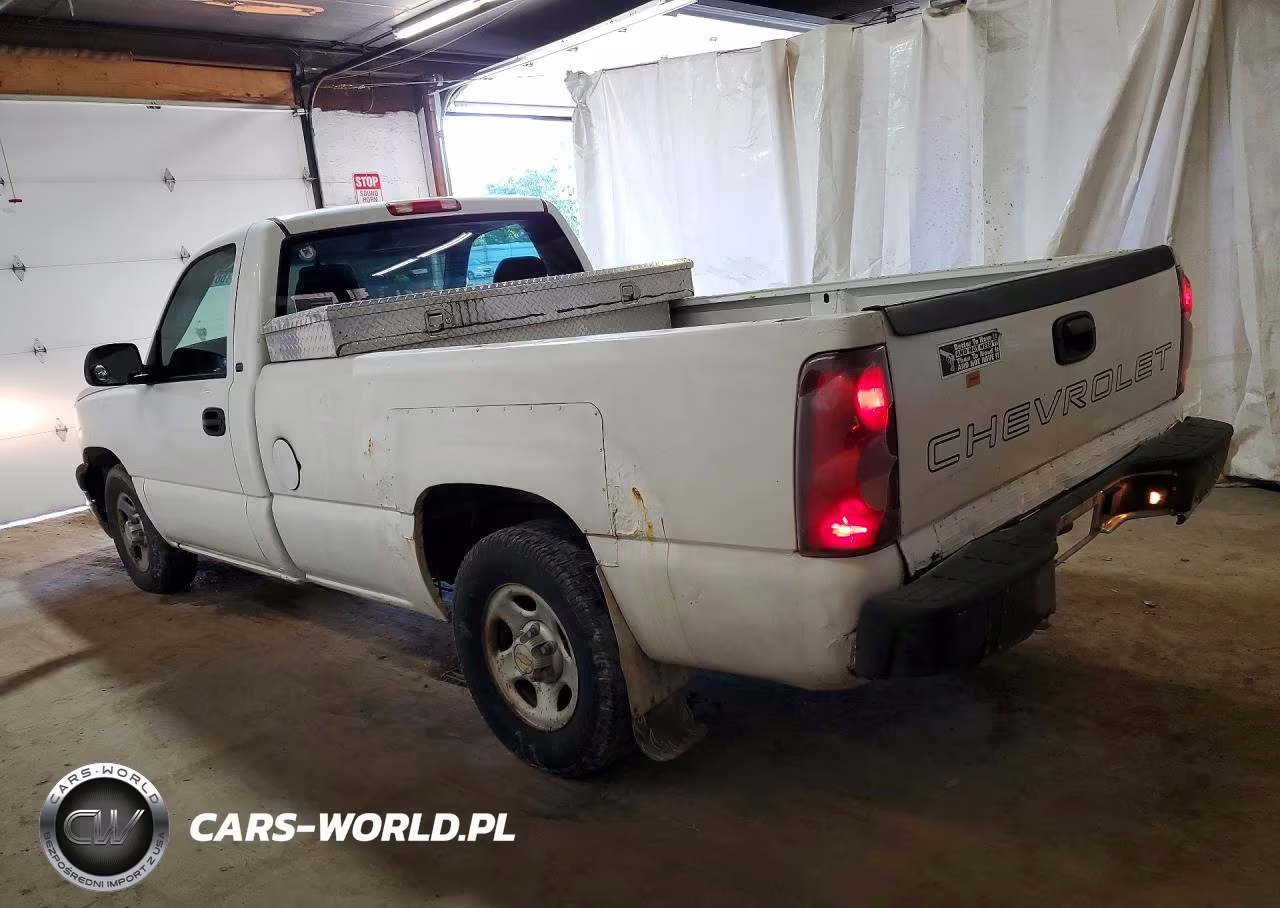 2003 Chevrolet Silverado C1500 VIN:1GCEC14XX3Z258133 - 2