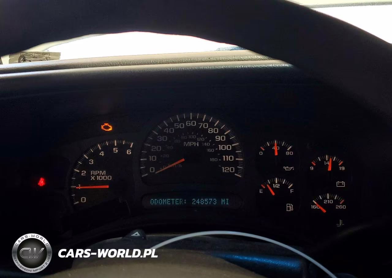 2003 Chevrolet Silverado C1500 VIN:1GCEC14XX3Z258133 - 9