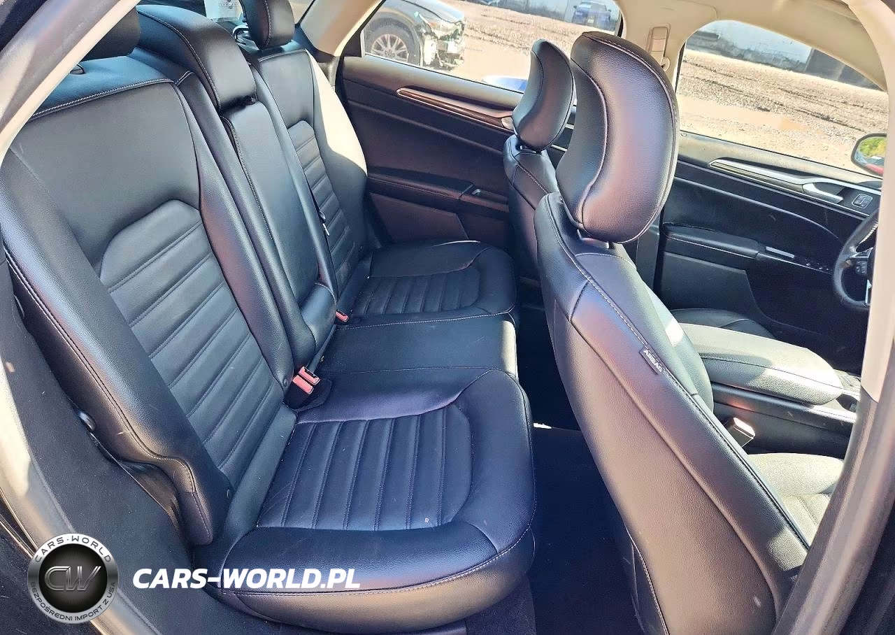 2018 Ford Fusion Se VIN:3FA6P0HD0JR220906 - 10