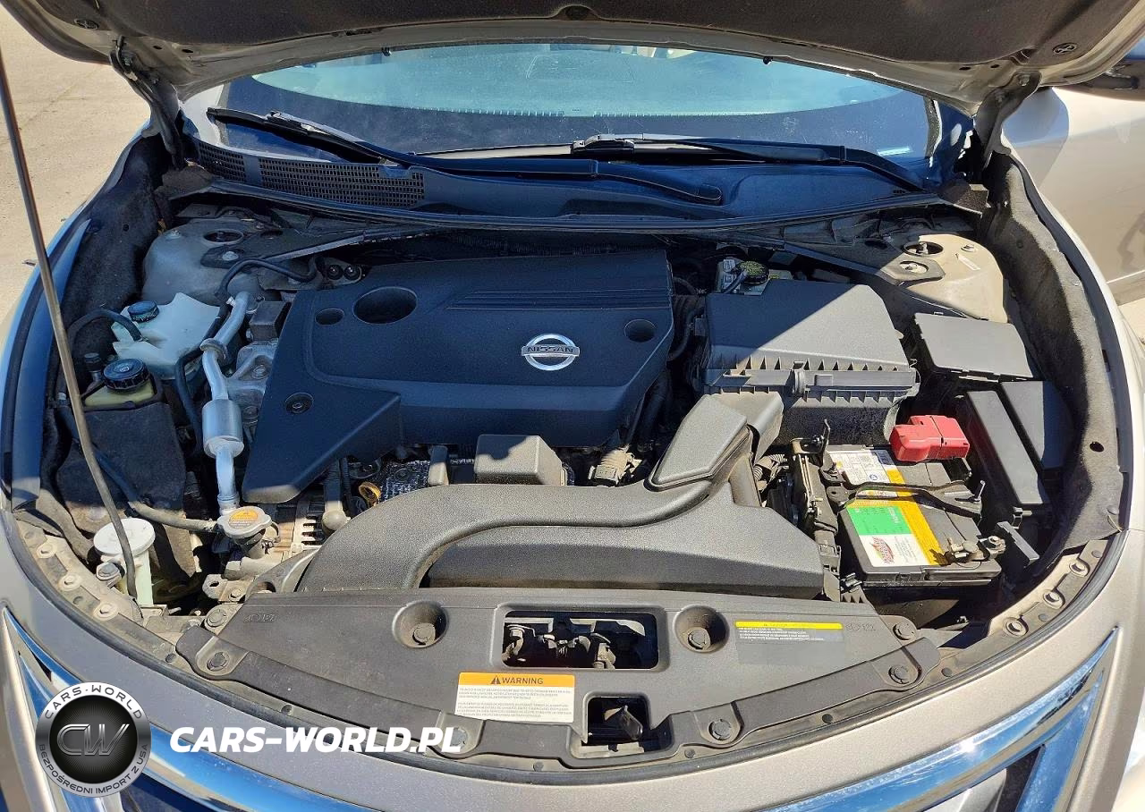 2014 Nissan Altima 2.5 S VIN:1N4AL3AP8EN235481 - 11