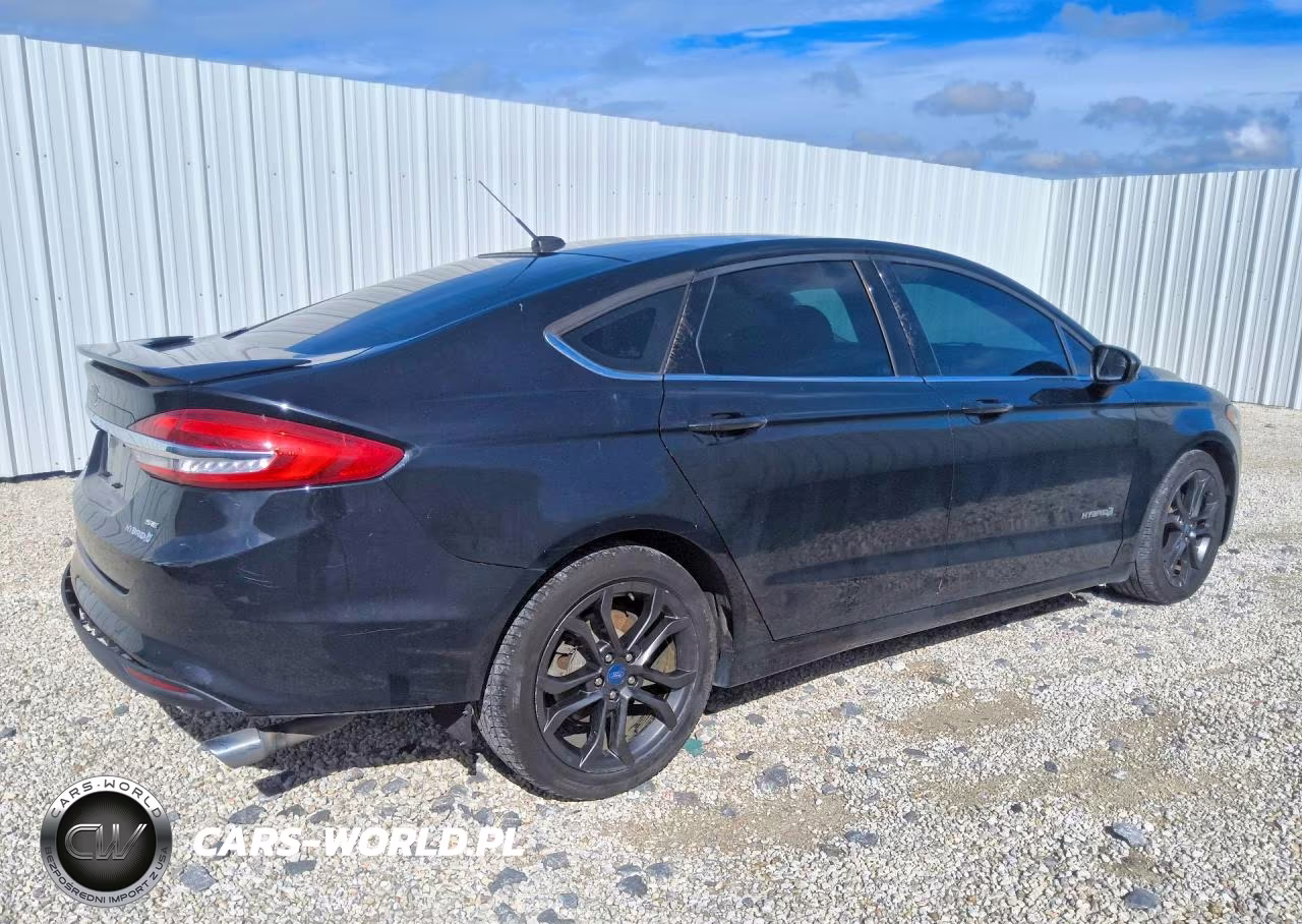 2018 Ford Fusion Se Hybrid VIN:3FA6P0LU0JR248616 - 3