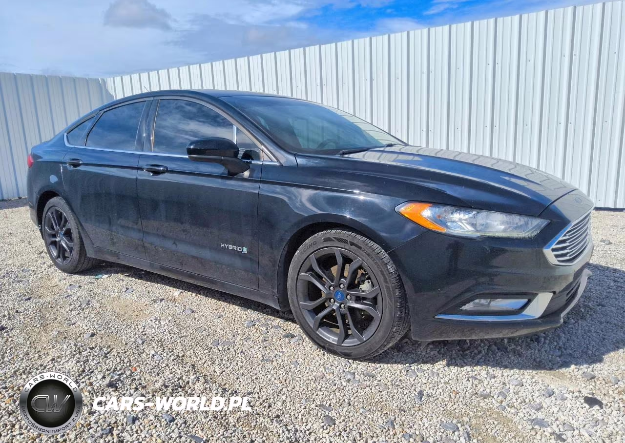 2018 Ford Fusion Se Hybrid VIN:3FA6P0LU0JR248616 - 4