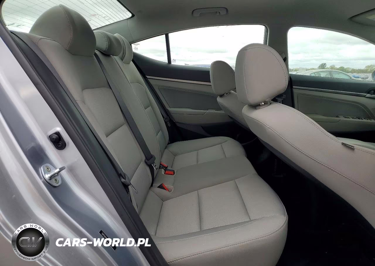2017 Hyundai Elantra Se VIN:5NPD84LF2HH119104 - 10