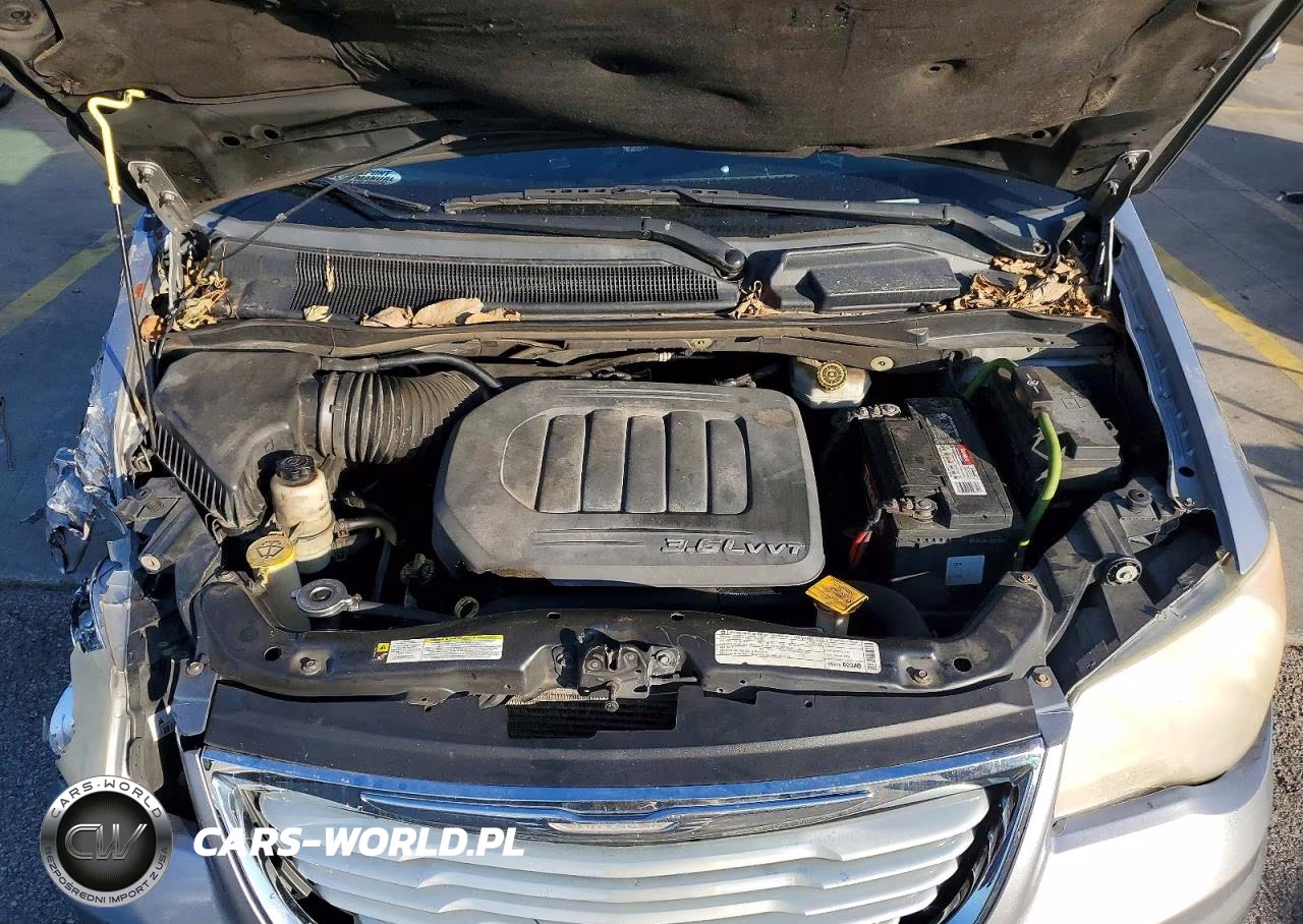 2014 Chrysler Town & Country Touring VIN:2C4RC1BG8ER211457 - 12