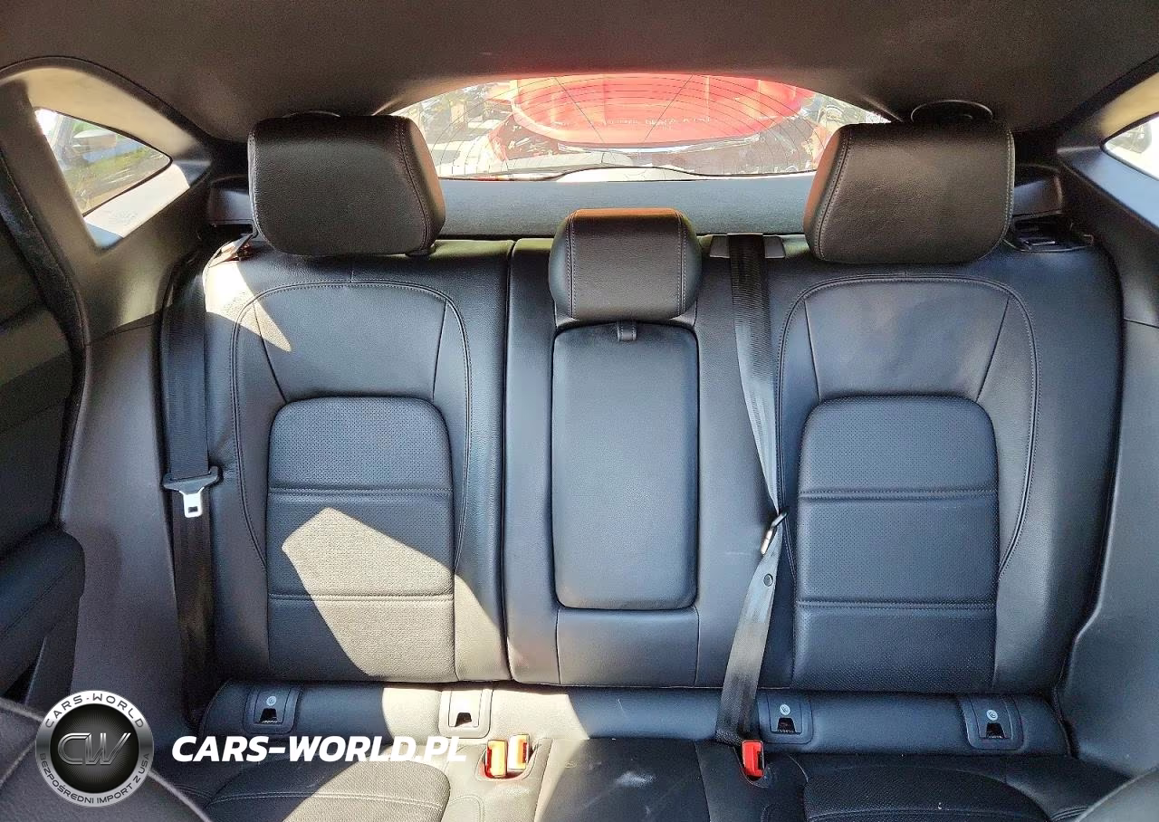 2018 Jaguar E-Pace Se VIN:SADFP2FX4J1Z32854 - 10