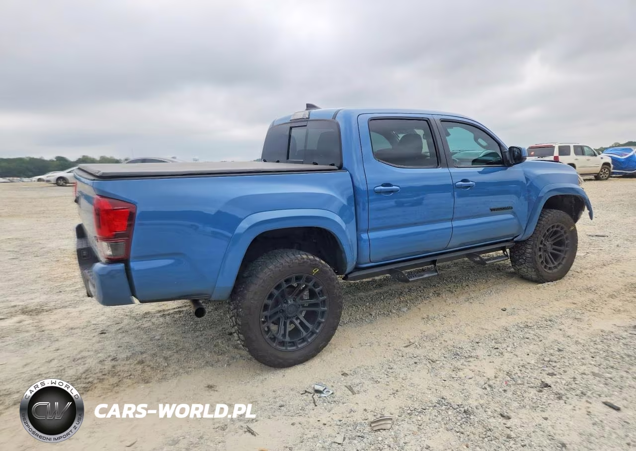 2019 Toyota Tacoma Sr5 V6 VIN:5TFCZ5AN2KX204349 - 3
