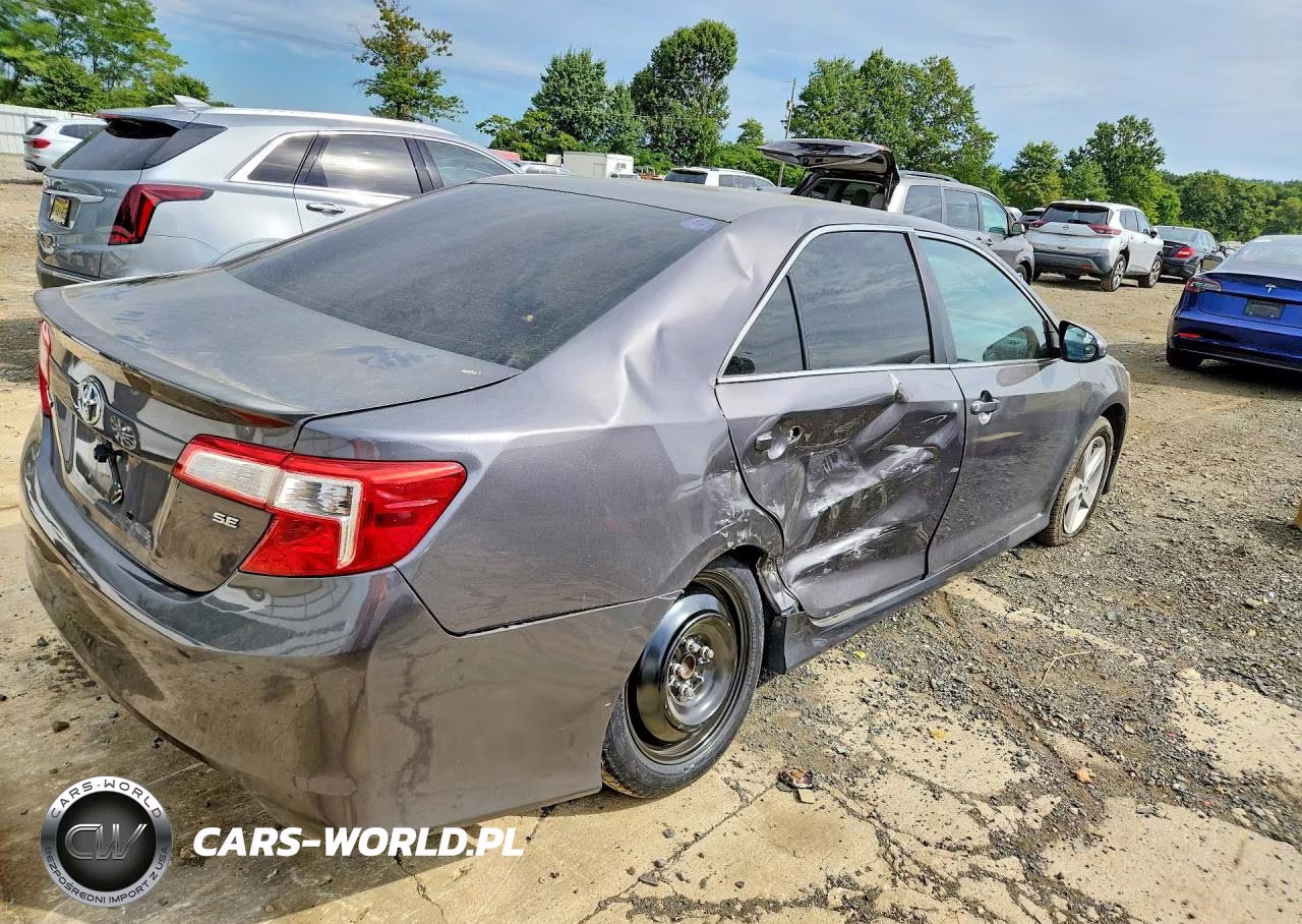 2013 Toyota Camry Se VIN:4T1BF1FK9DU720946 - 3