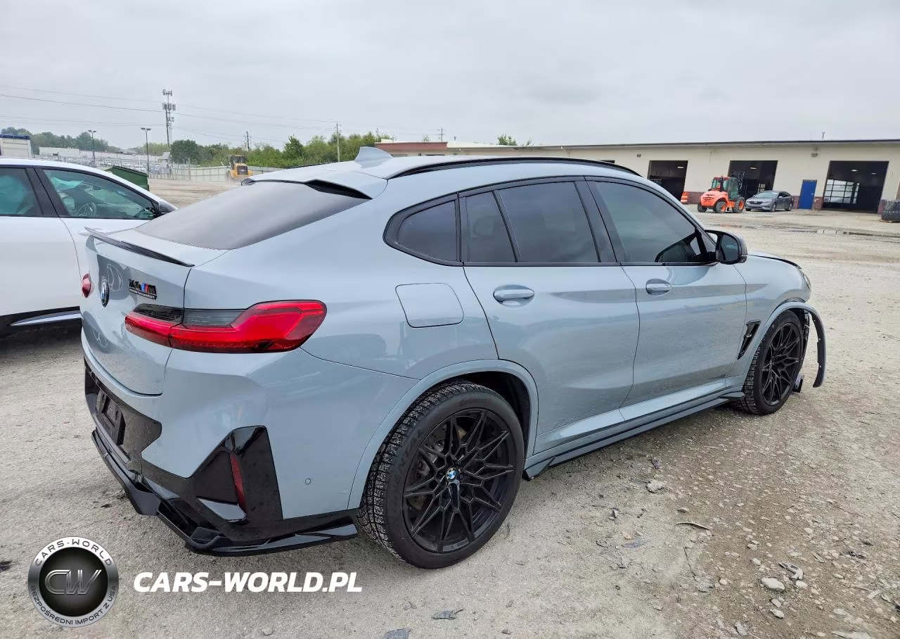 2024 BMW X4 M VIN:5YM23EC04R9T60672 - 3
