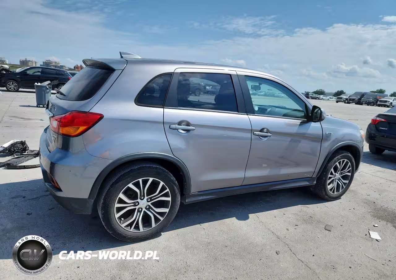 2019 Mitsubishi Outlander Sport Se VIN:JA4AP4AU6KU016945 - 3