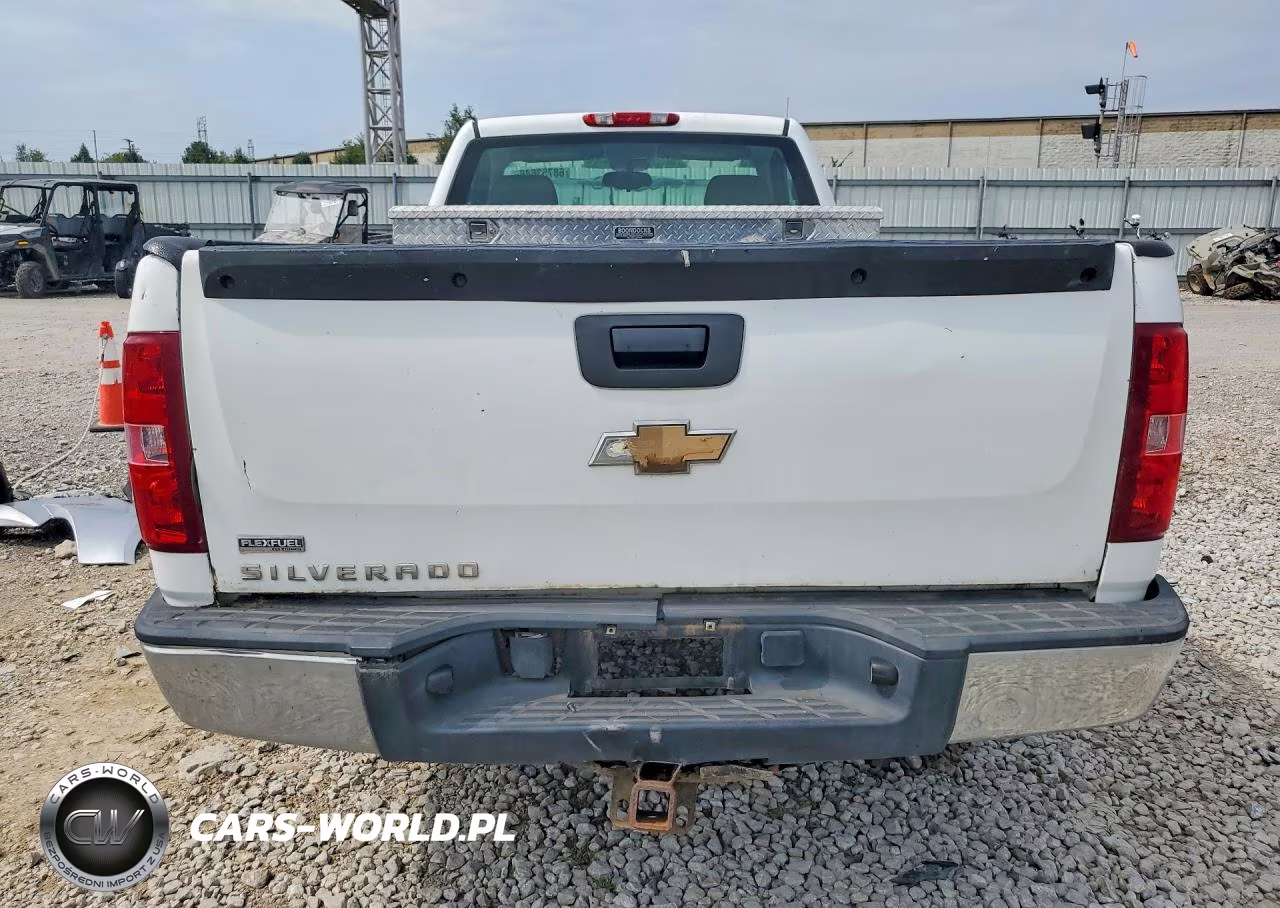 2007 Chevrolet Silverado C1500 VIN:1GCEC14047E572067 - 6