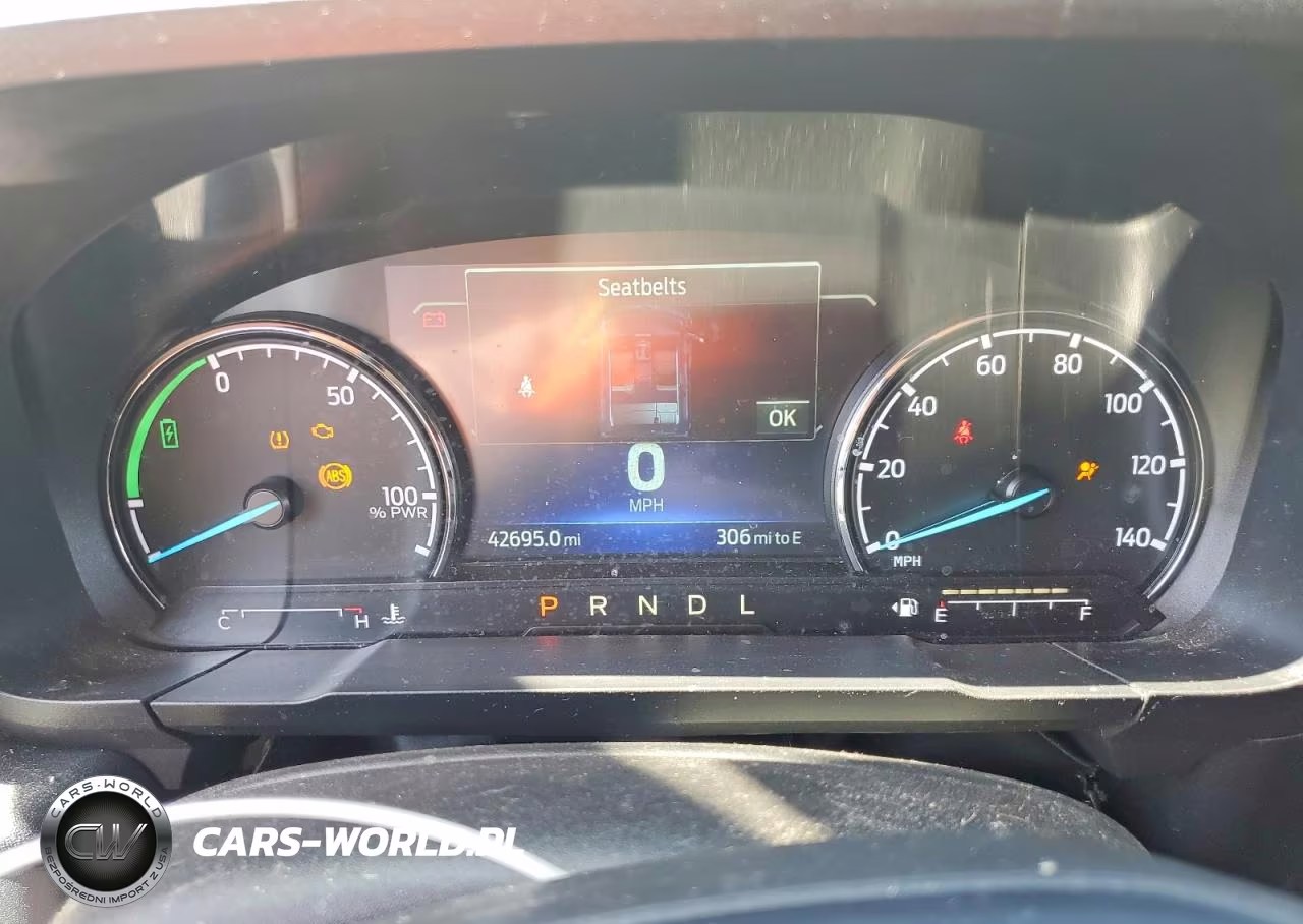 2024 Ford Maverick Lariat VIN:3FTTW8M39RRA47295 - 9