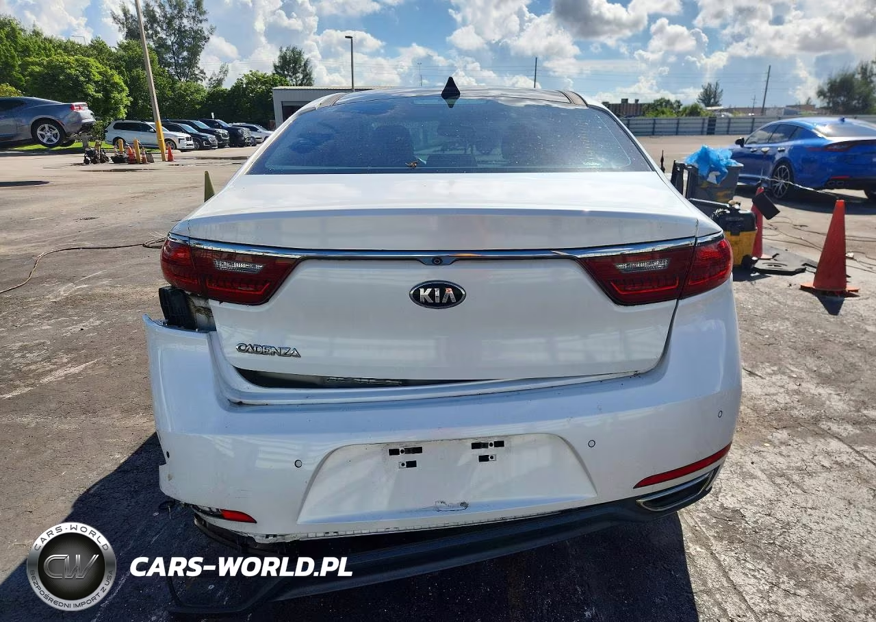 2017 Kia Cadenza Premium VIN:KNALC4J1XH5089879 - 6