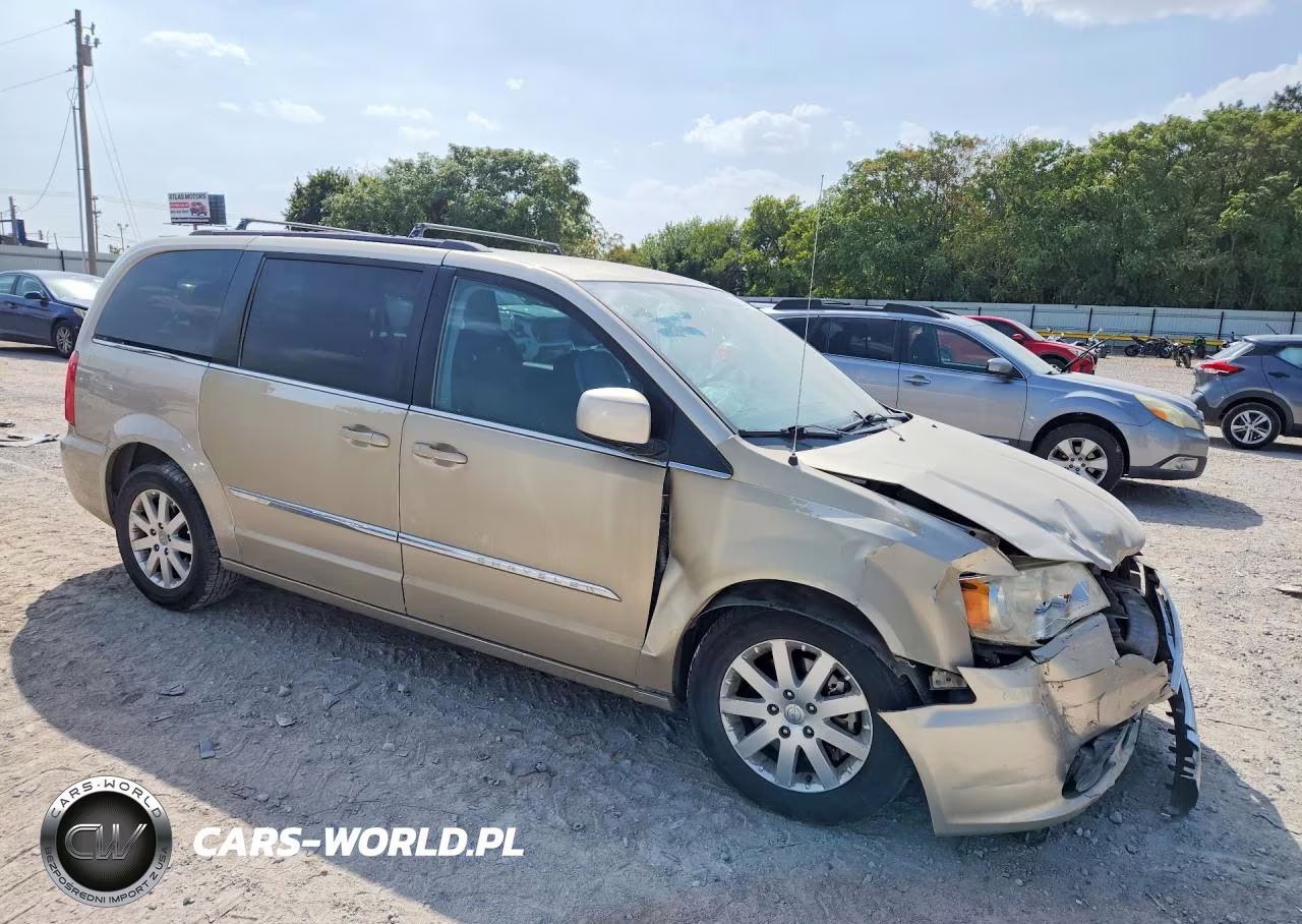 2014 Chrysler Town & Country Touring VIN:2C4RC1BG5ER342362 - 4