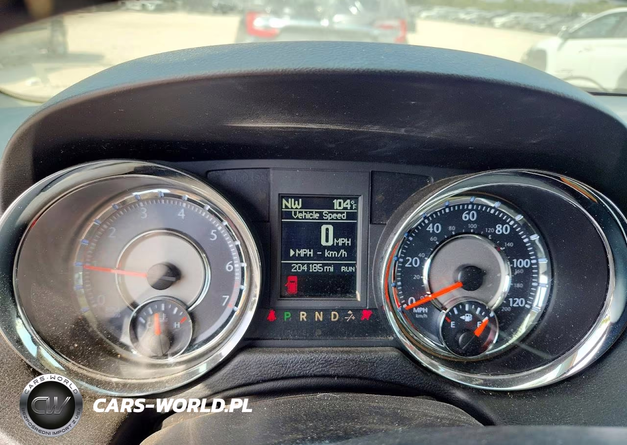2014 Chrysler Town & Country Touring VIN:2C4RC1BG5ER342362 - 9