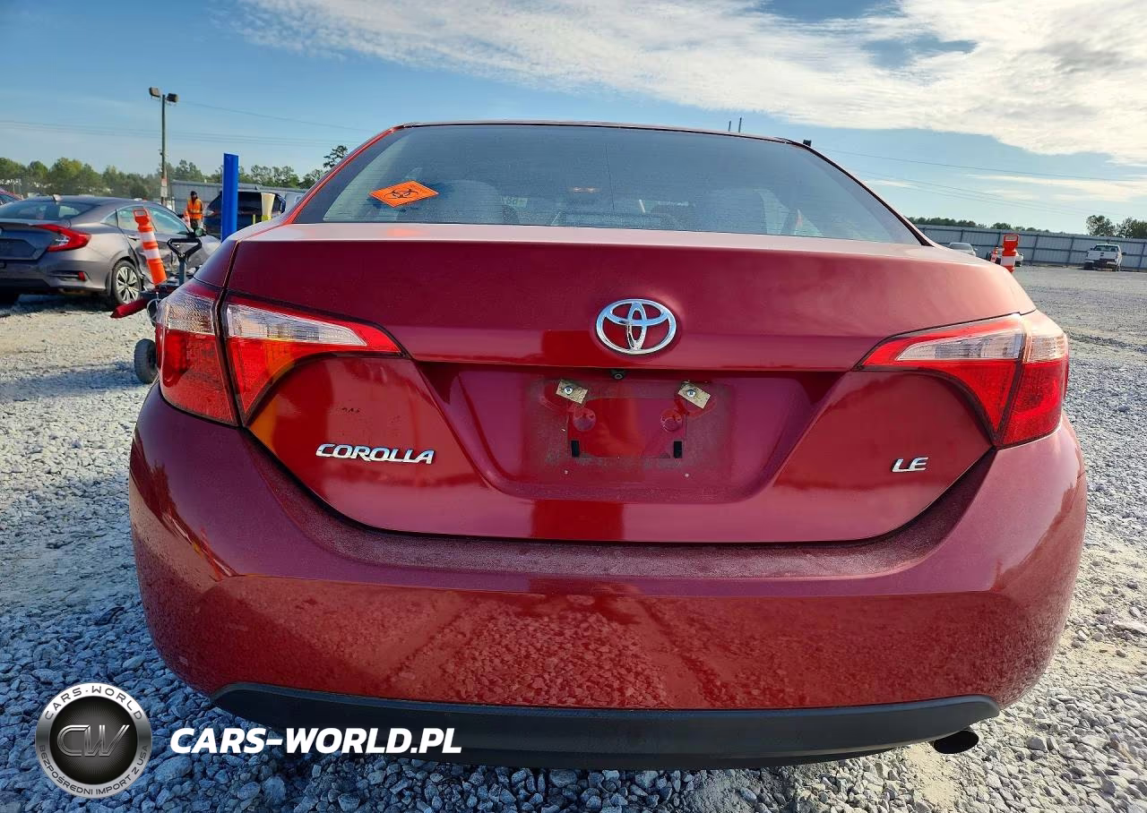 2017 Toyota Corolla Le VIN:5YFBURHE6HP727808 - 6