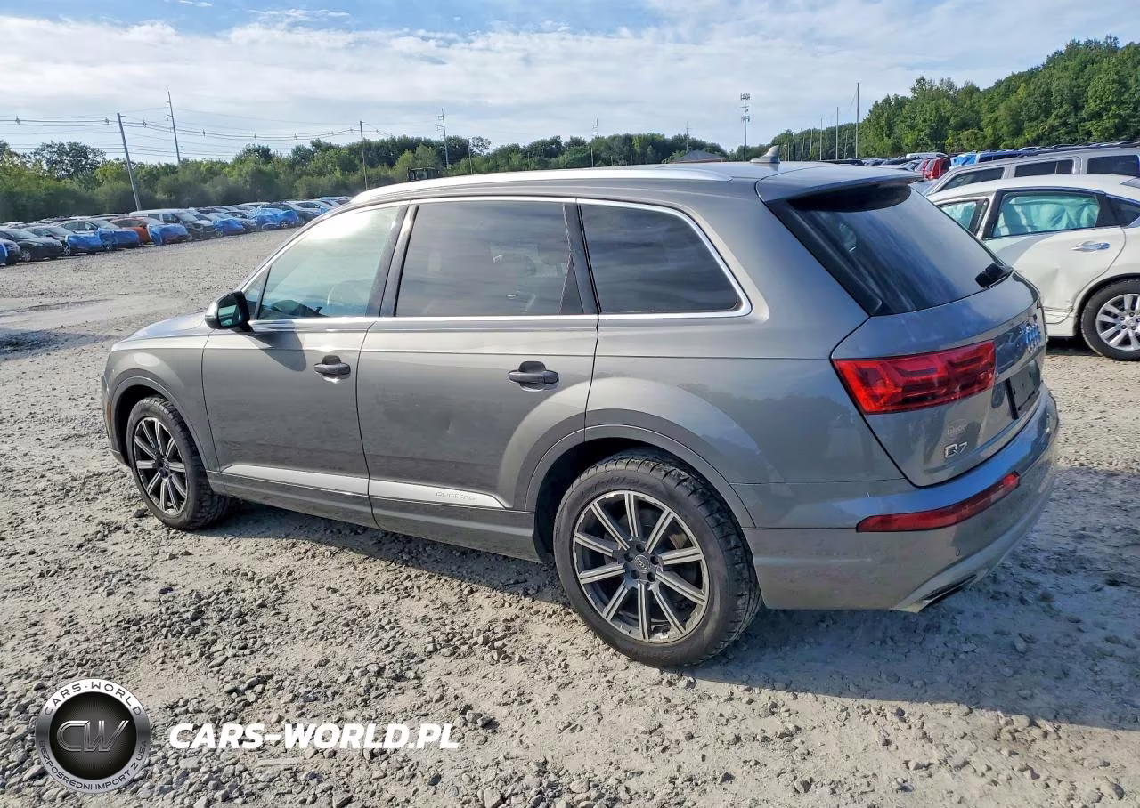 2017 Audi Q7 Premium Plus VIN:WA1LAAF78HD005661 - 2