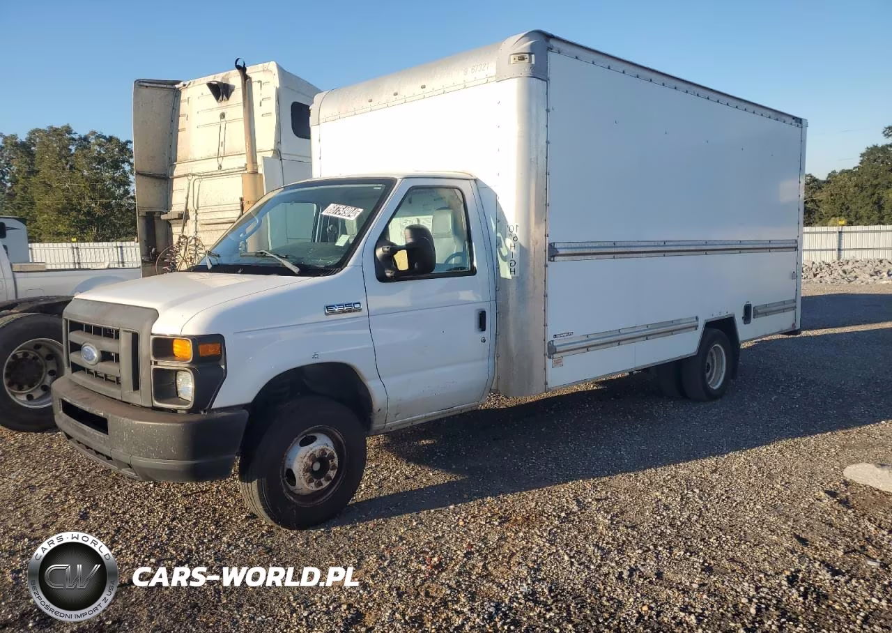 2014 Ford Econoline E350 Super Duty Cutaway Van – zdjęcie 1 z 13