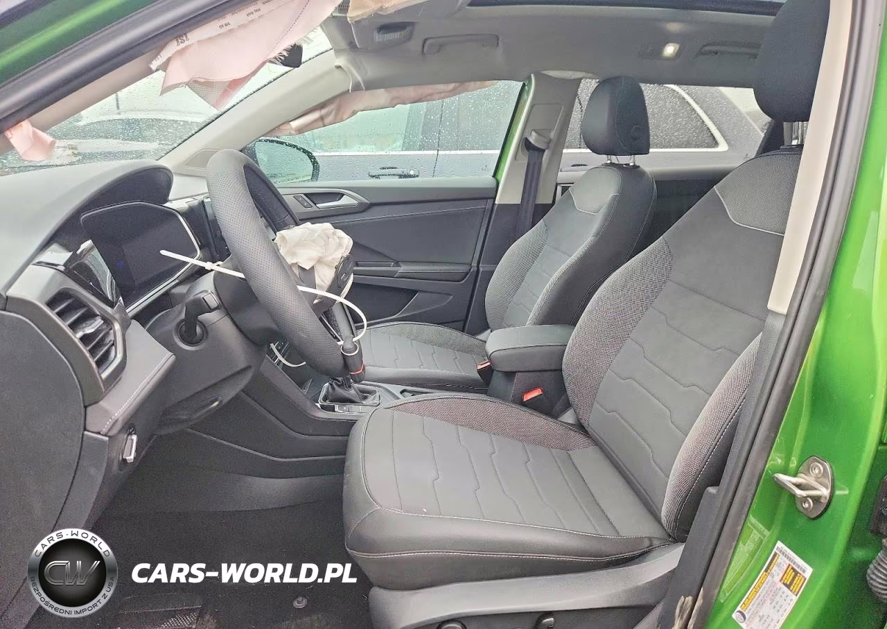 2025 Volkswagen Taos Se Black VIN:3VV3C7B20SM047459 - 7