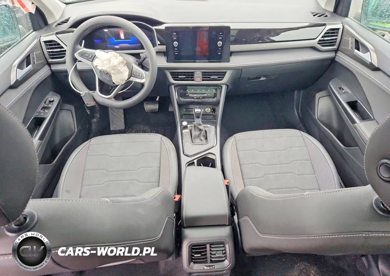 2025 Volkswagen Taos Se Black VIN:3VV3C7B20SM047459 - 8