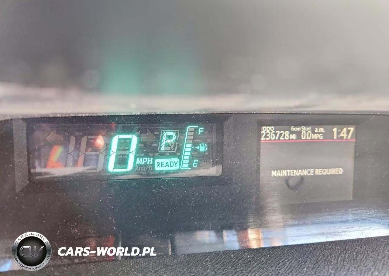 2012 Toyota Prius C Four VIN:JTDKDTB32C1012770 - 9