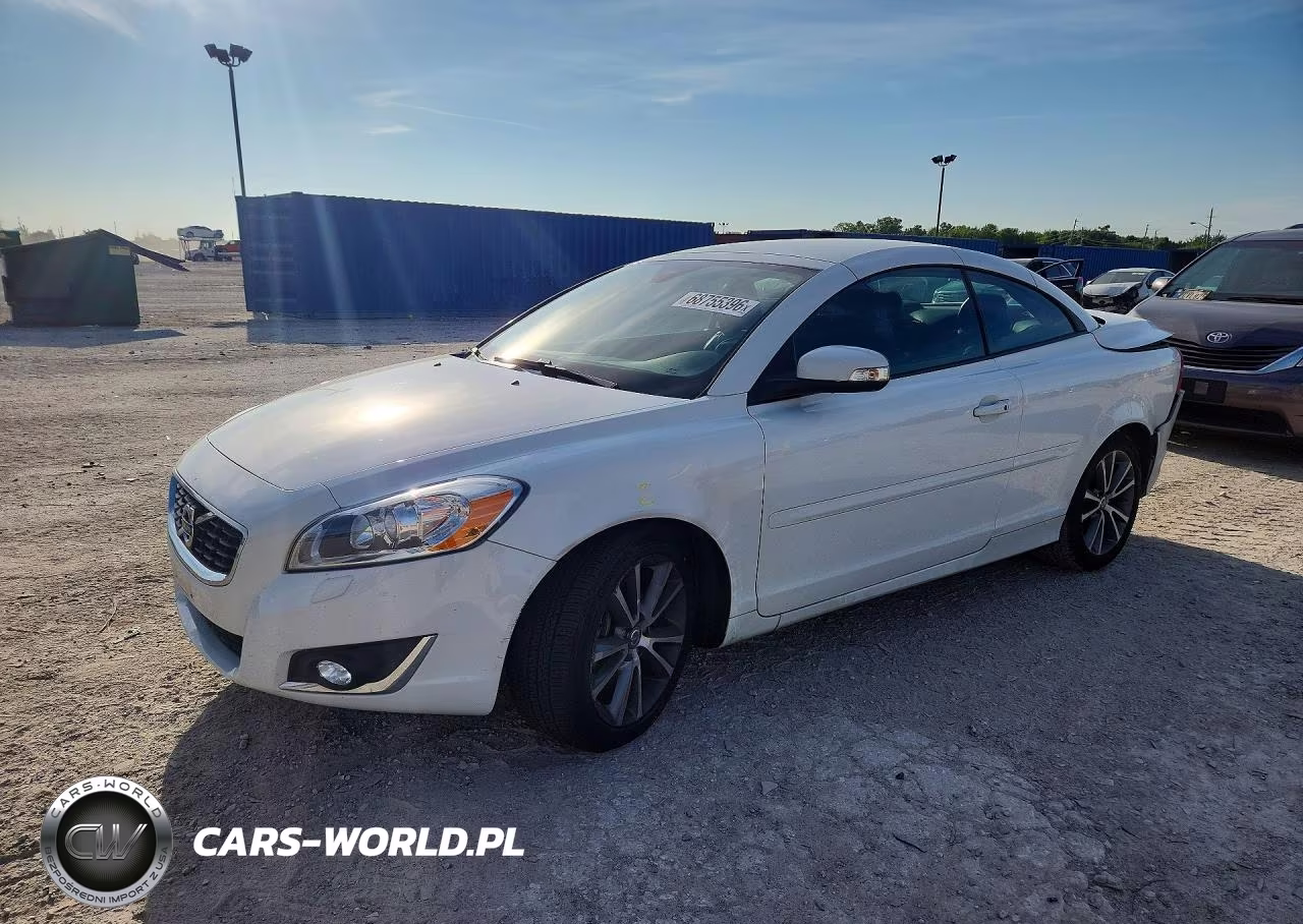 2013 Volvo C70 T5