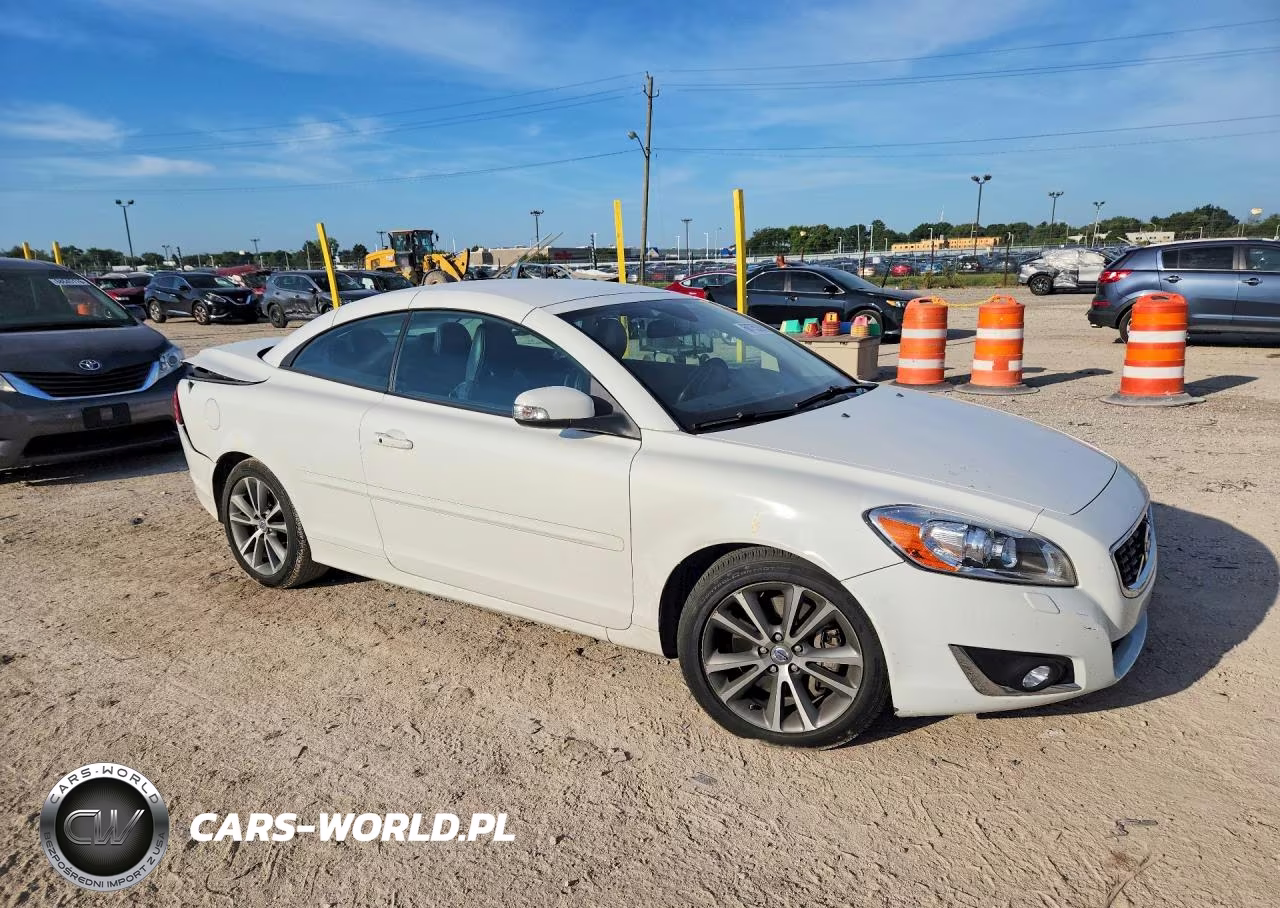 2013 Volvo C70 T5 VIN:YV1672MC2DJ144178 - 4