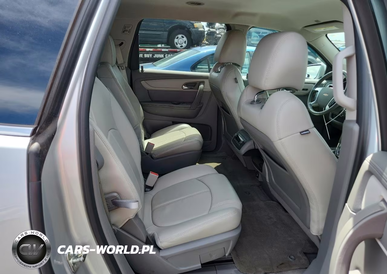 2017 Chevrolet Traverse Lt VIN:1GNKRHKDXHJ186155 - 11