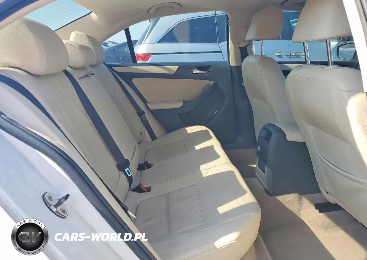 2012 Volkswagen Jetta Se VIN:3VWDX7AJ8CM417345 - 10