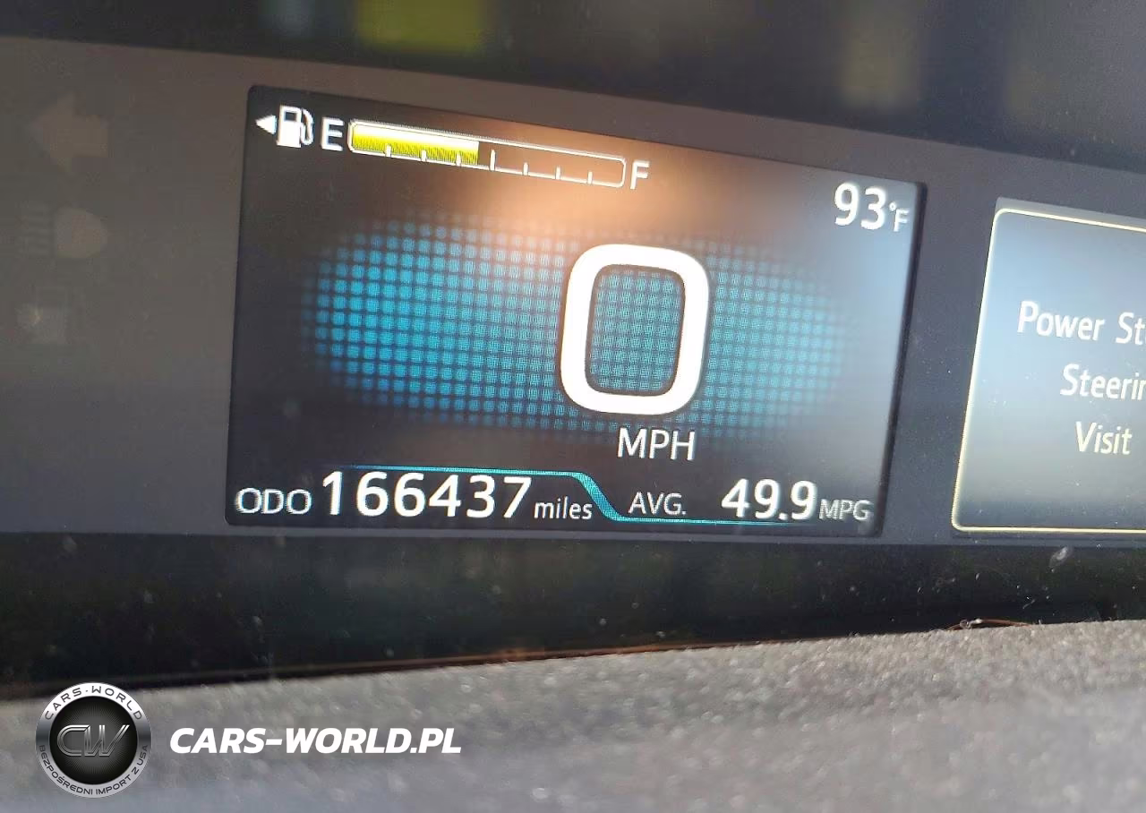 2021 Toyota Prius Le VIN:JTDKAMFU3M3145285 - 9