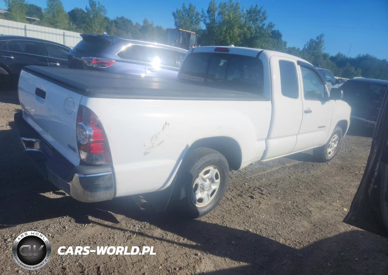2010 Toyota Tacoma Base VIN:5TETX4CN4AZ741731 - 3