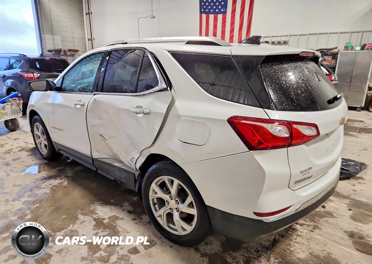 2018 Chevrolet Equinox Premier VIN:2GNAXMEV4J6127653 - 2